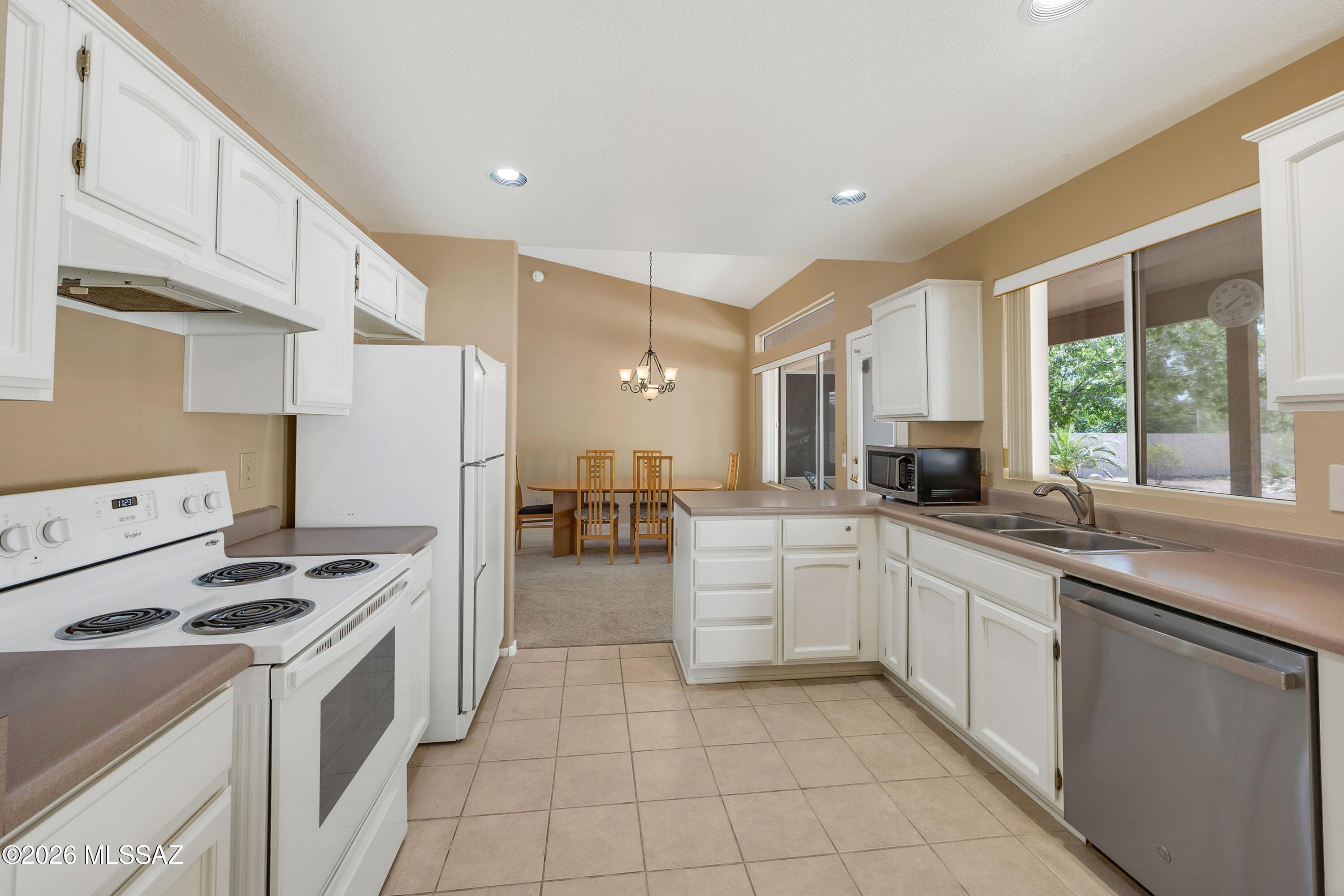 Saddlebrooke - Residential