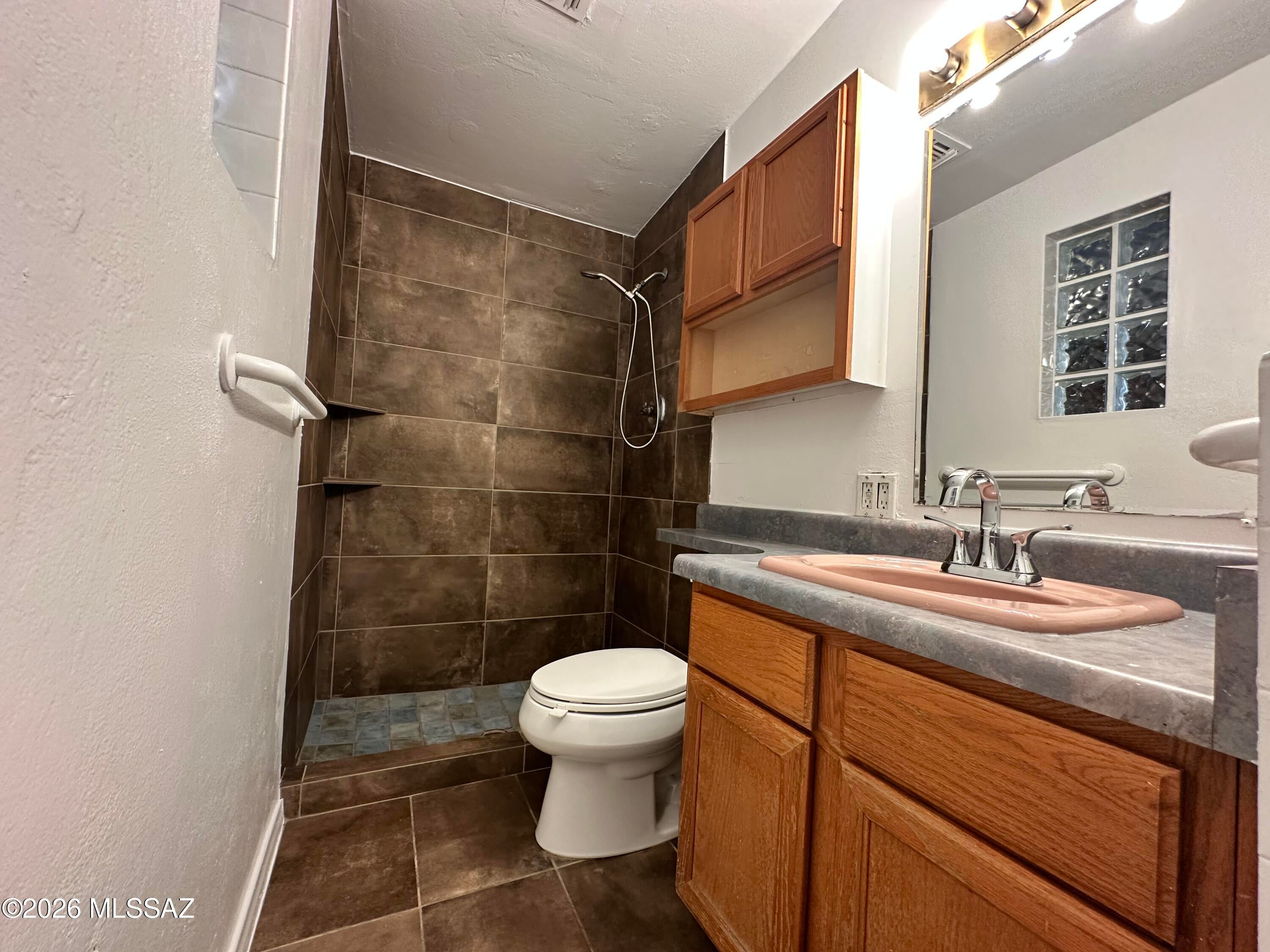 Marla Manor - Residential Lease