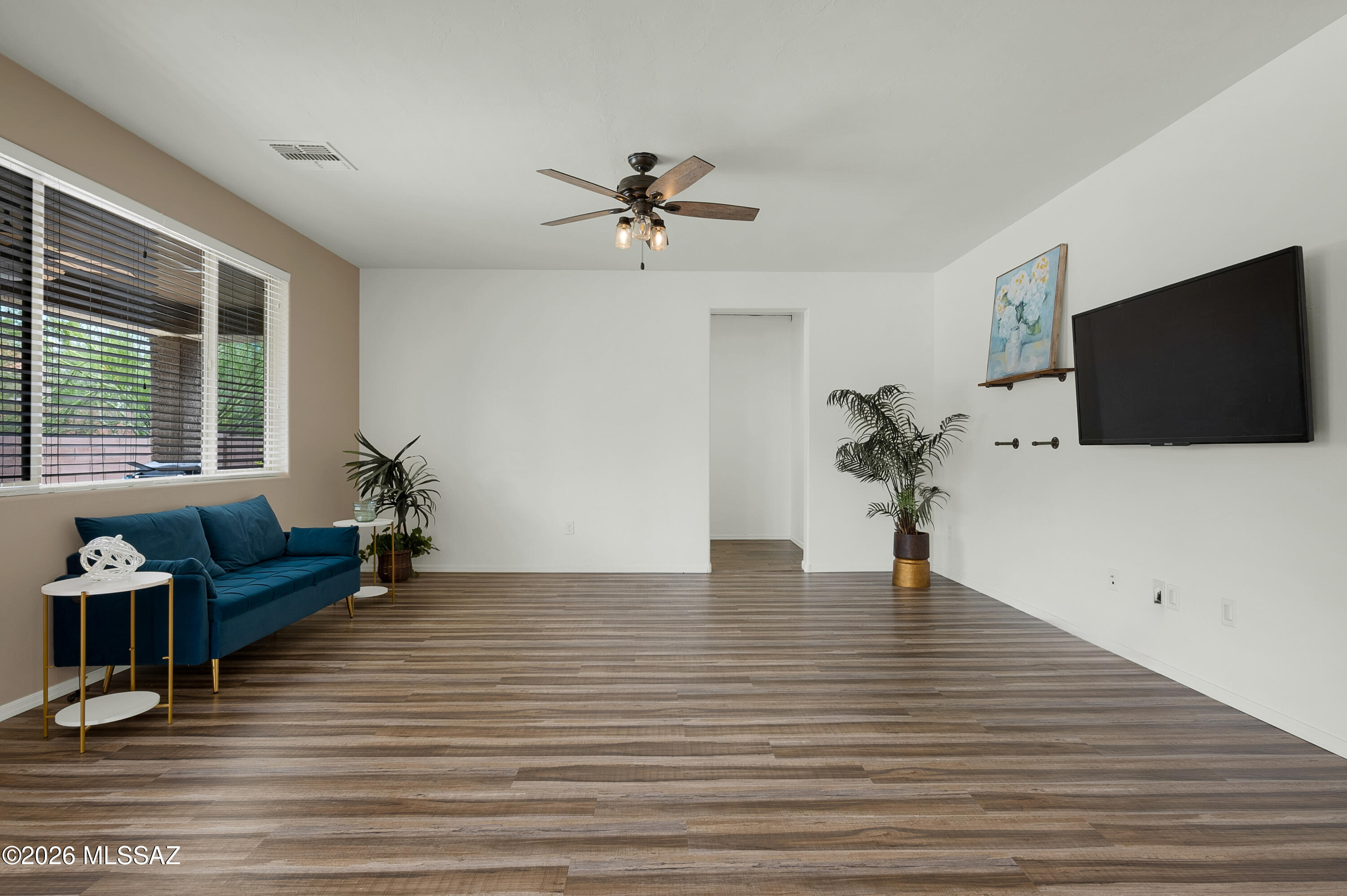 Linda Vista Heights SQ20161440591 - Residential