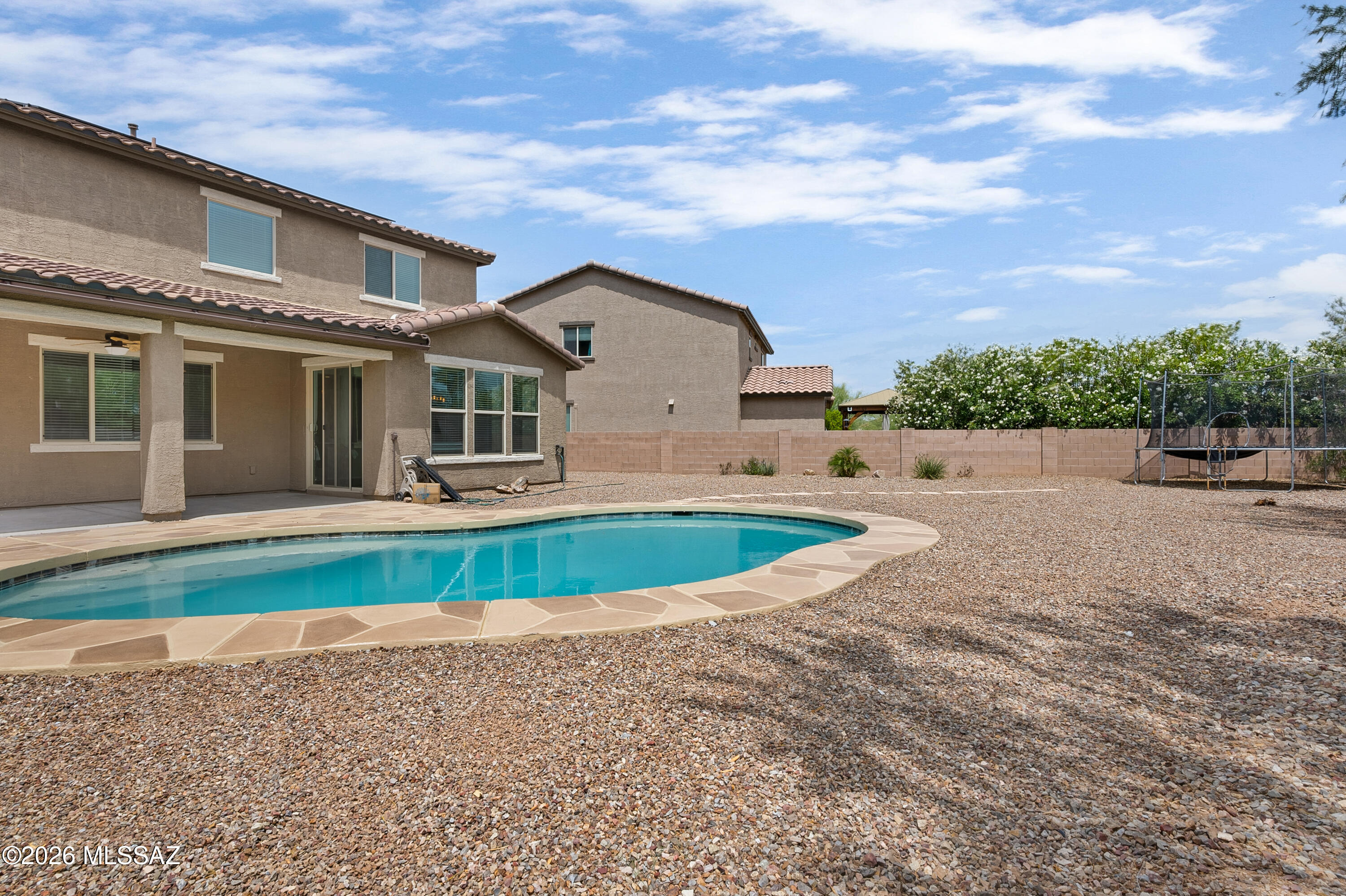 Linda Vista Heights SQ20161440591 - Residential