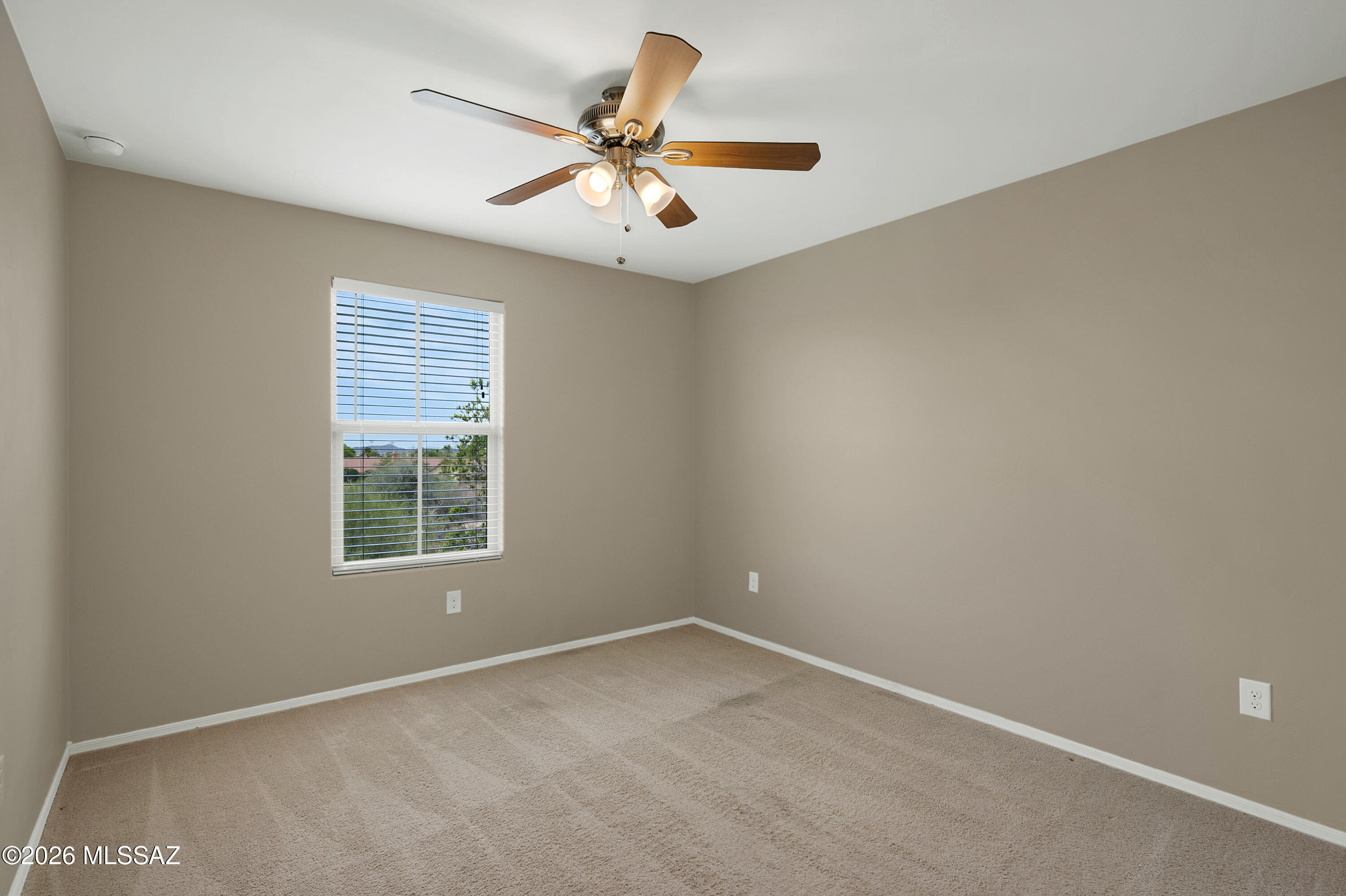 Linda Vista Heights SQ20161440591 - Residential