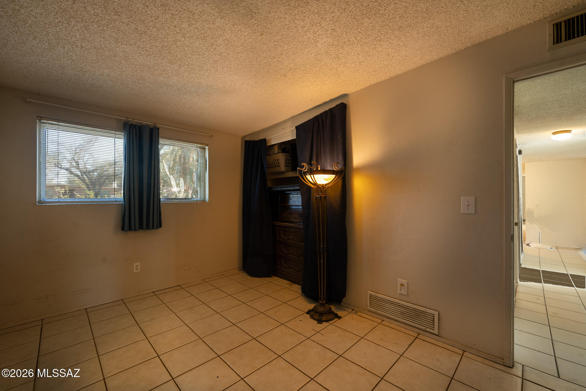 Verde Vista (101-122) - Residential