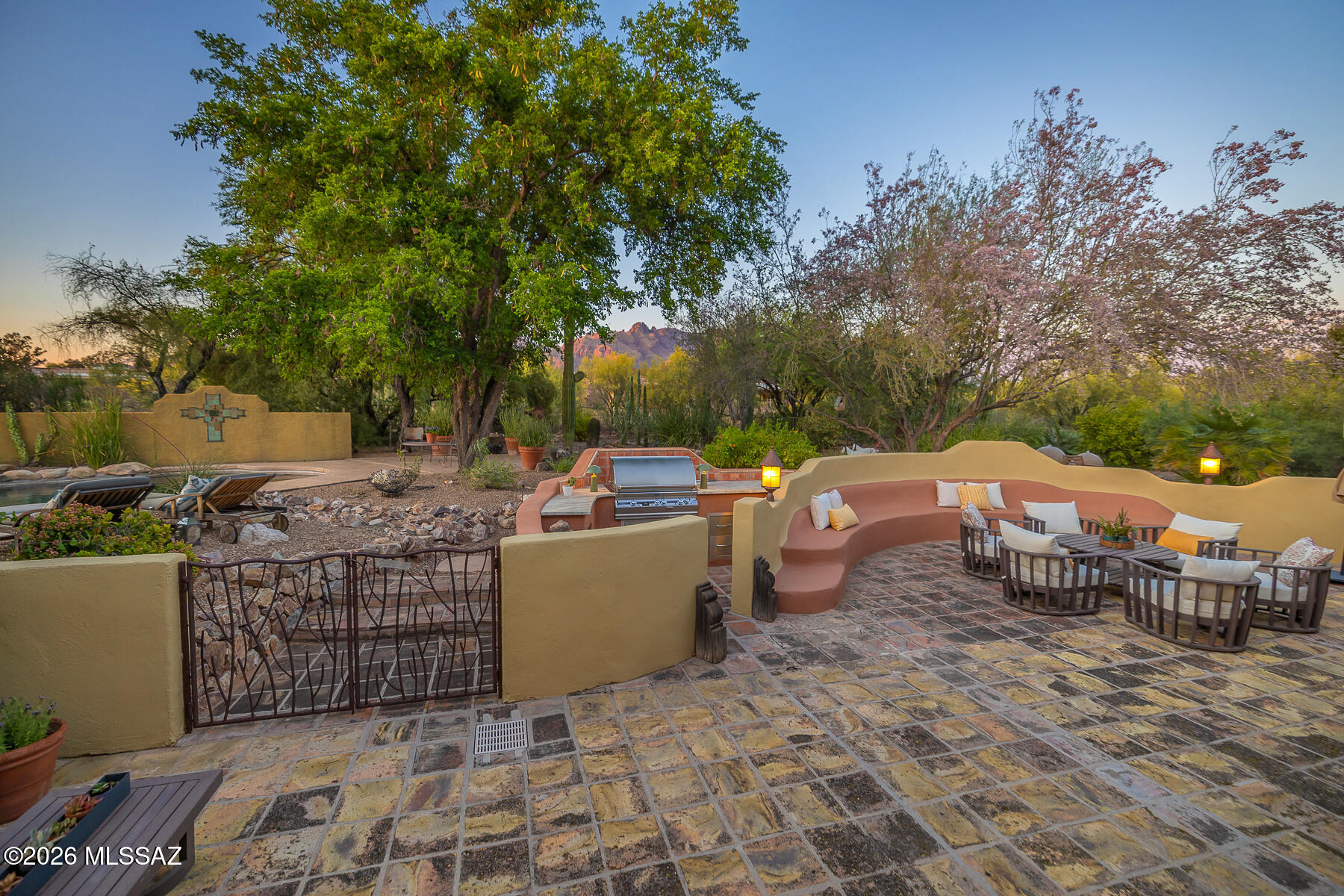 Catalina Foothills Estates NO. 7 (250-314) - Residential