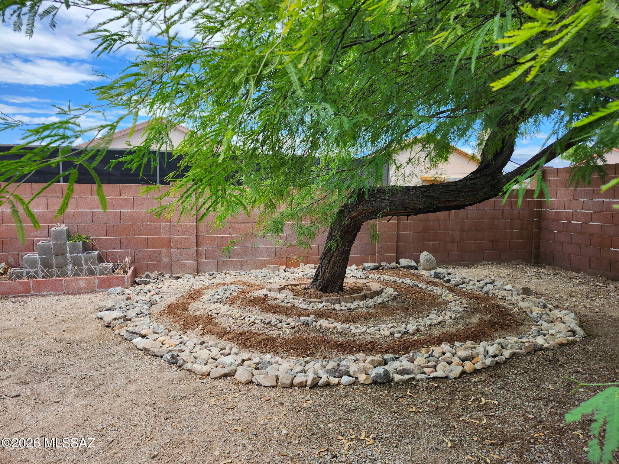 Hacienda Del Oro (1-879) - Residential