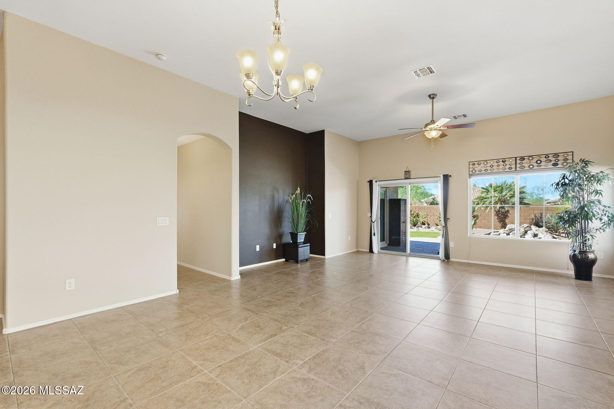 Saguaro Bloom - Residential
