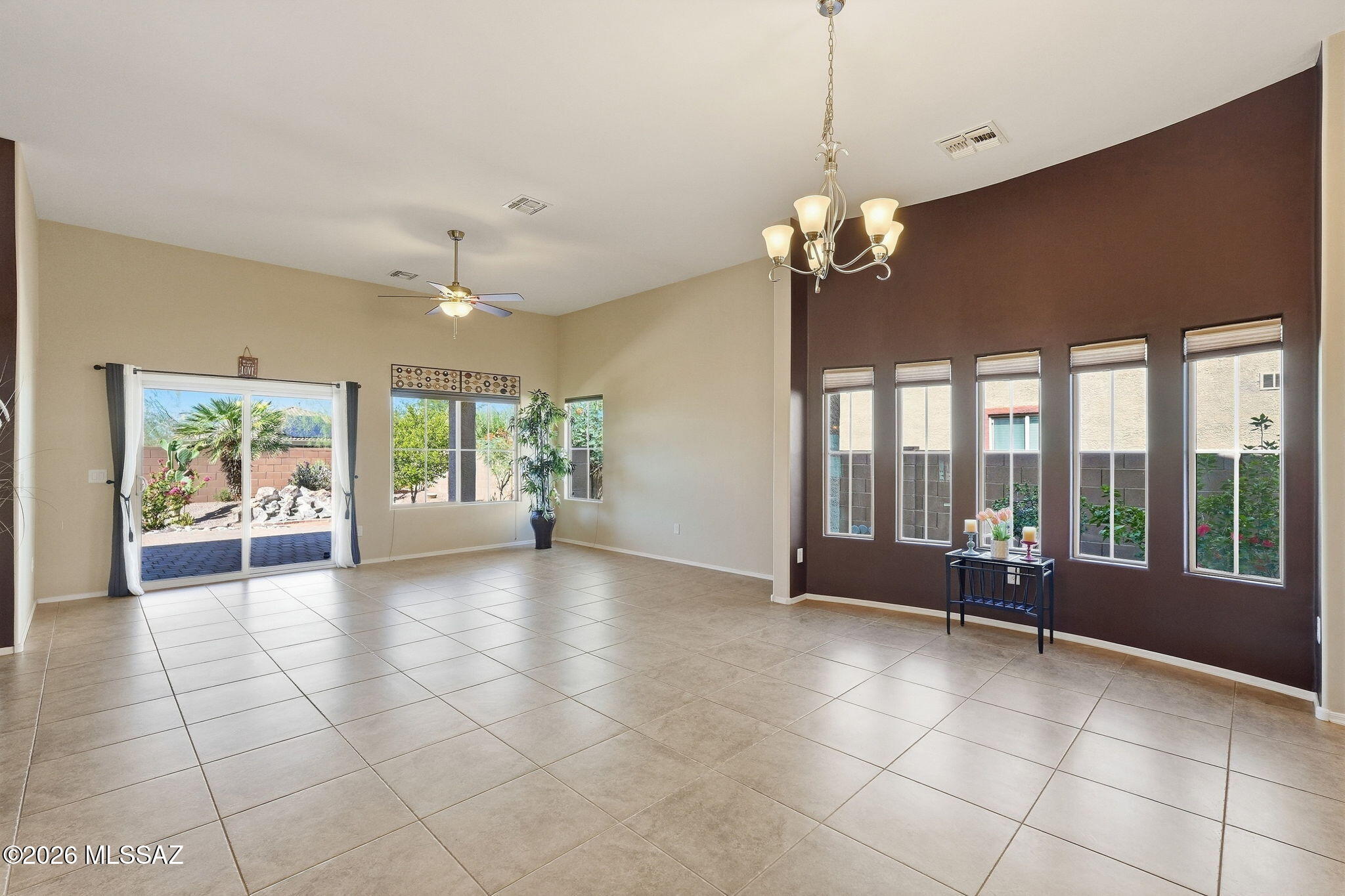 Saguaro Bloom - Residential