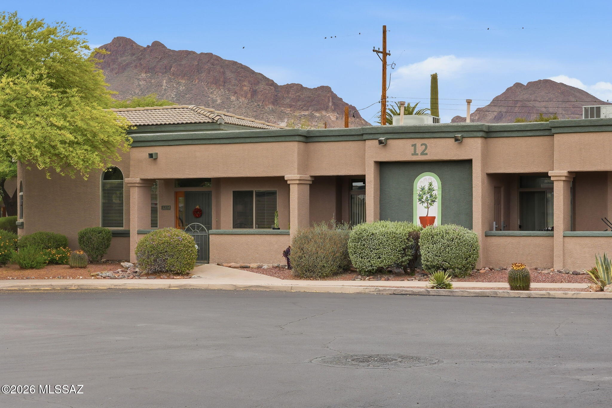 Kinney Village (1-112) - Residential