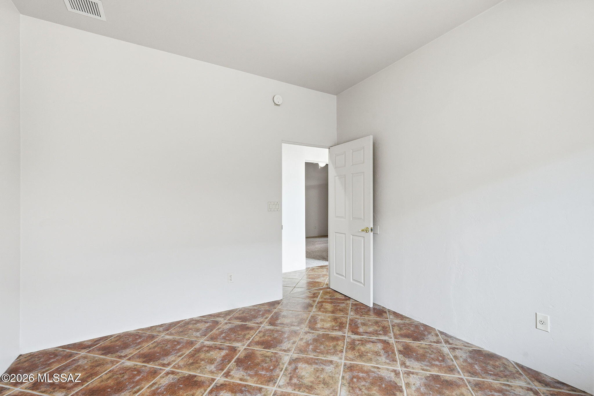 Kinney Village (1-112) - Residential