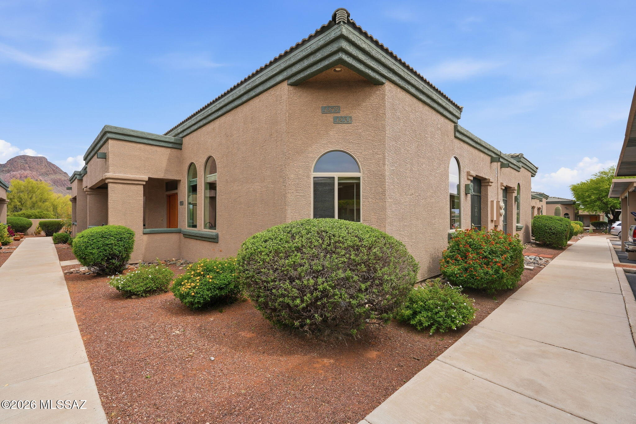 Kinney Village (1-112) - Residential