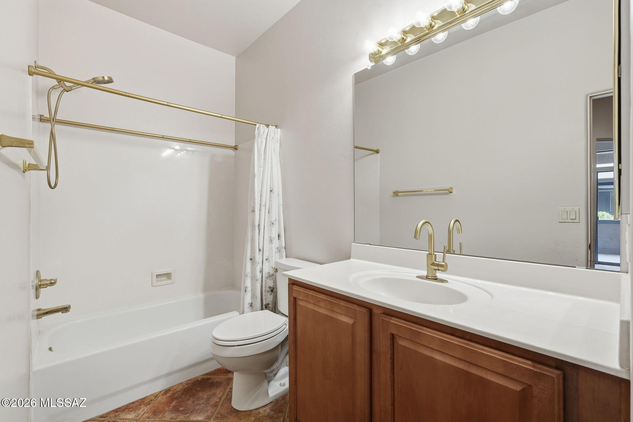 Kinney Village (1-112) - Residential