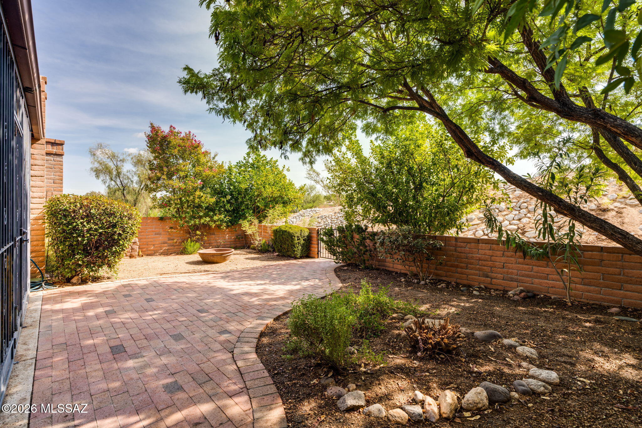 Fairfield La Cholla Hills - Residential