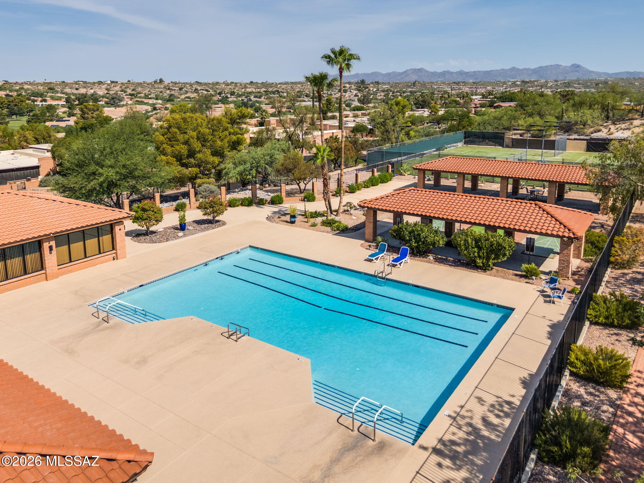 Fairfield La Cholla Hills - Residential
