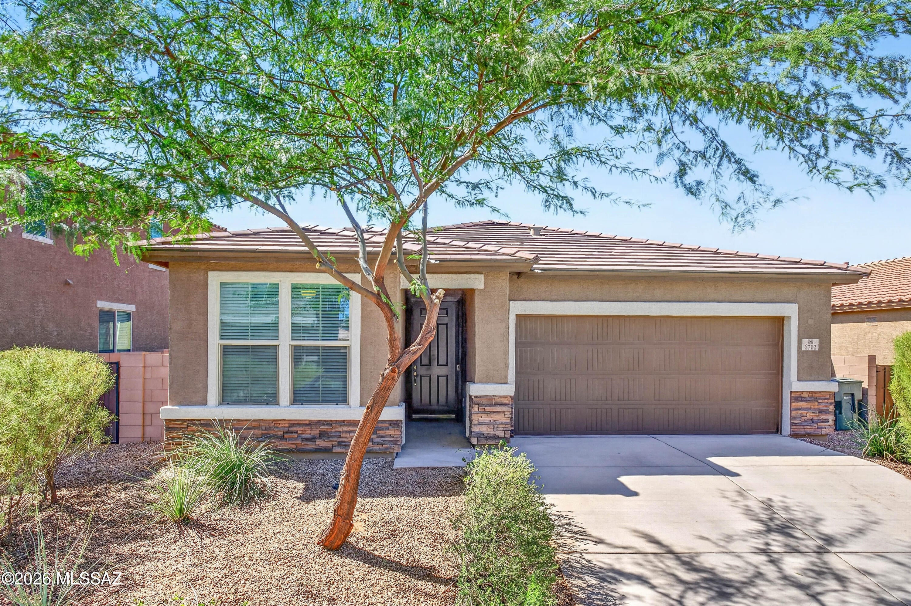 La Estancia De Tucson - Residential