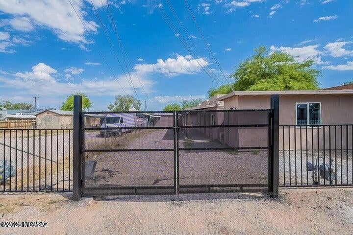 Coronado Heights - Residential Income