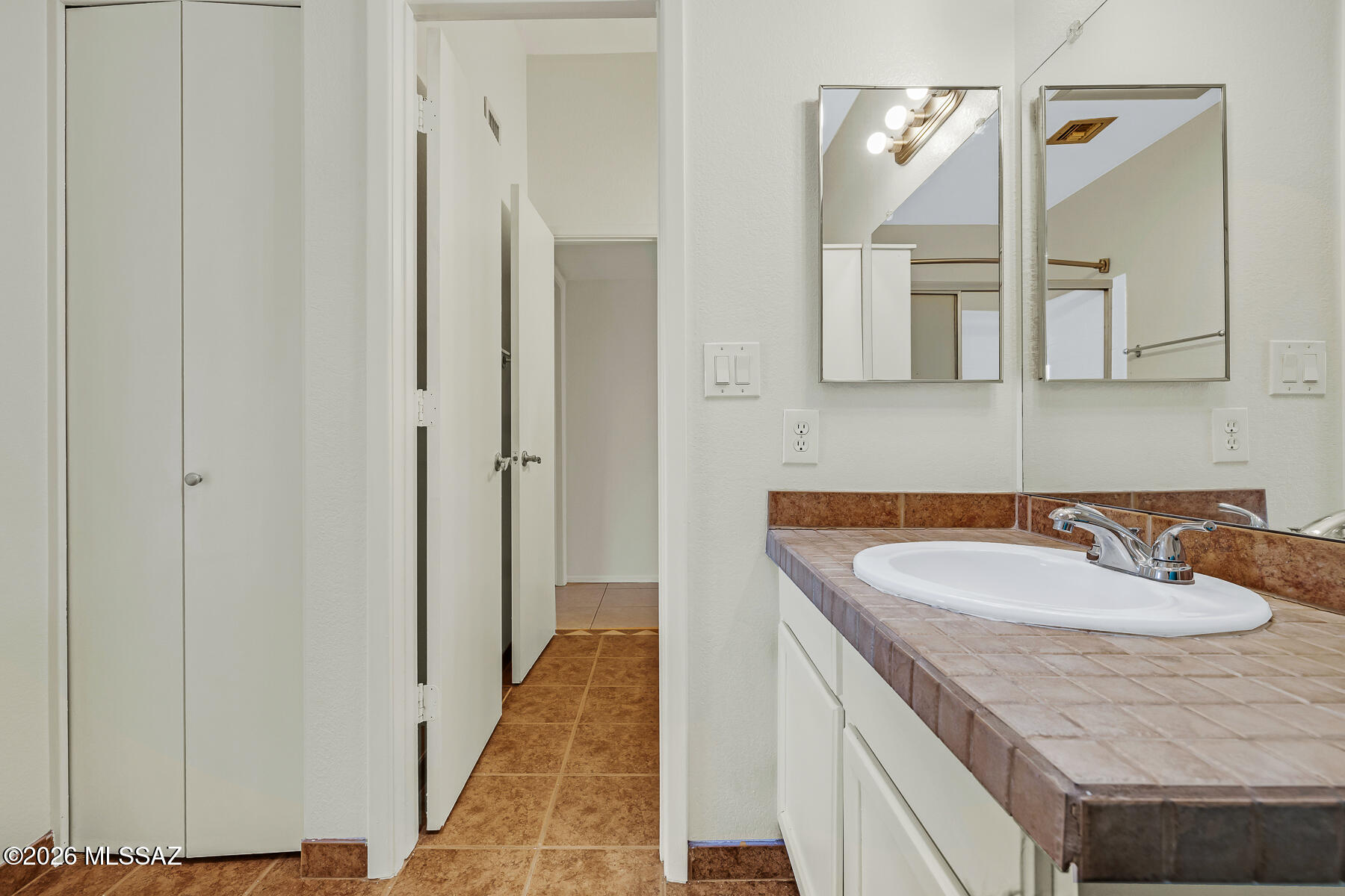 Gatewood Pointe Townhomes(1-138)BK.(1) - Residential