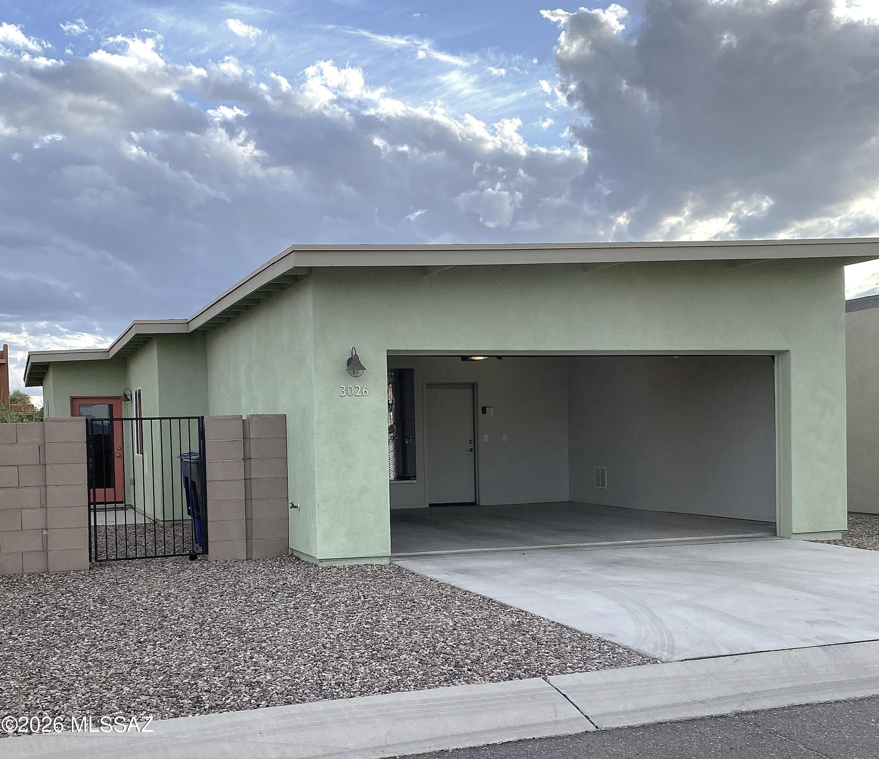 Silverbell West (1-92) - Residential Lease