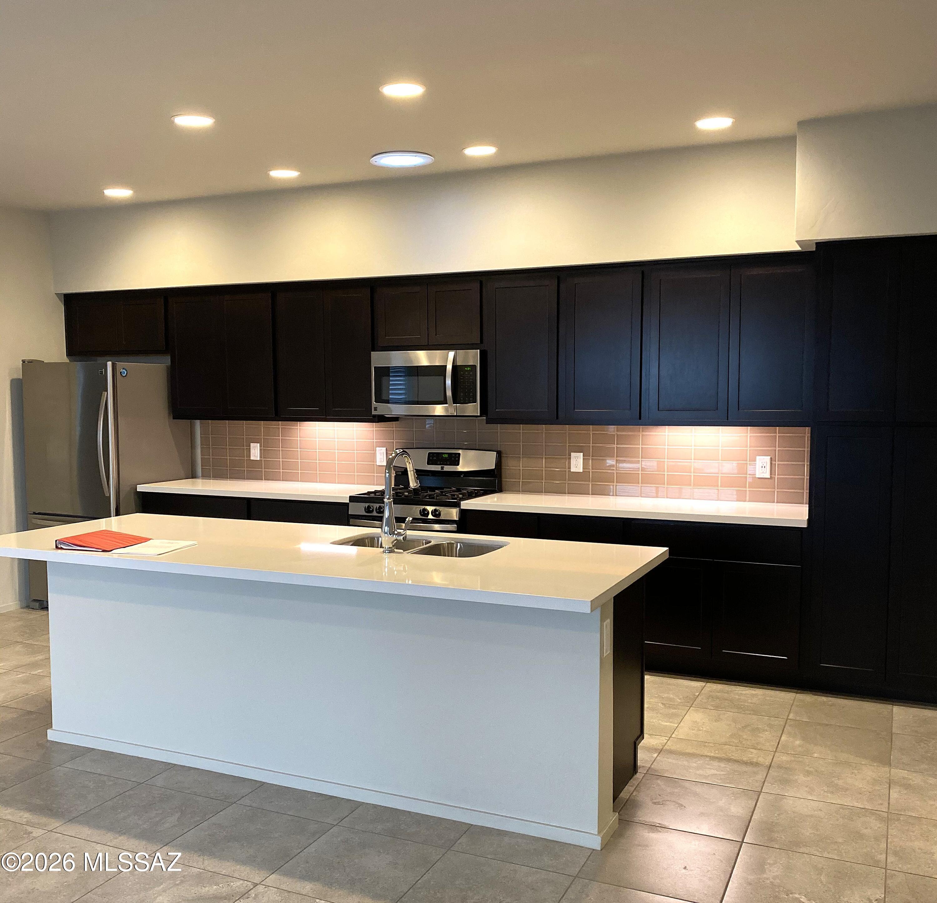 Silverbell West (1-92) - Residential Lease