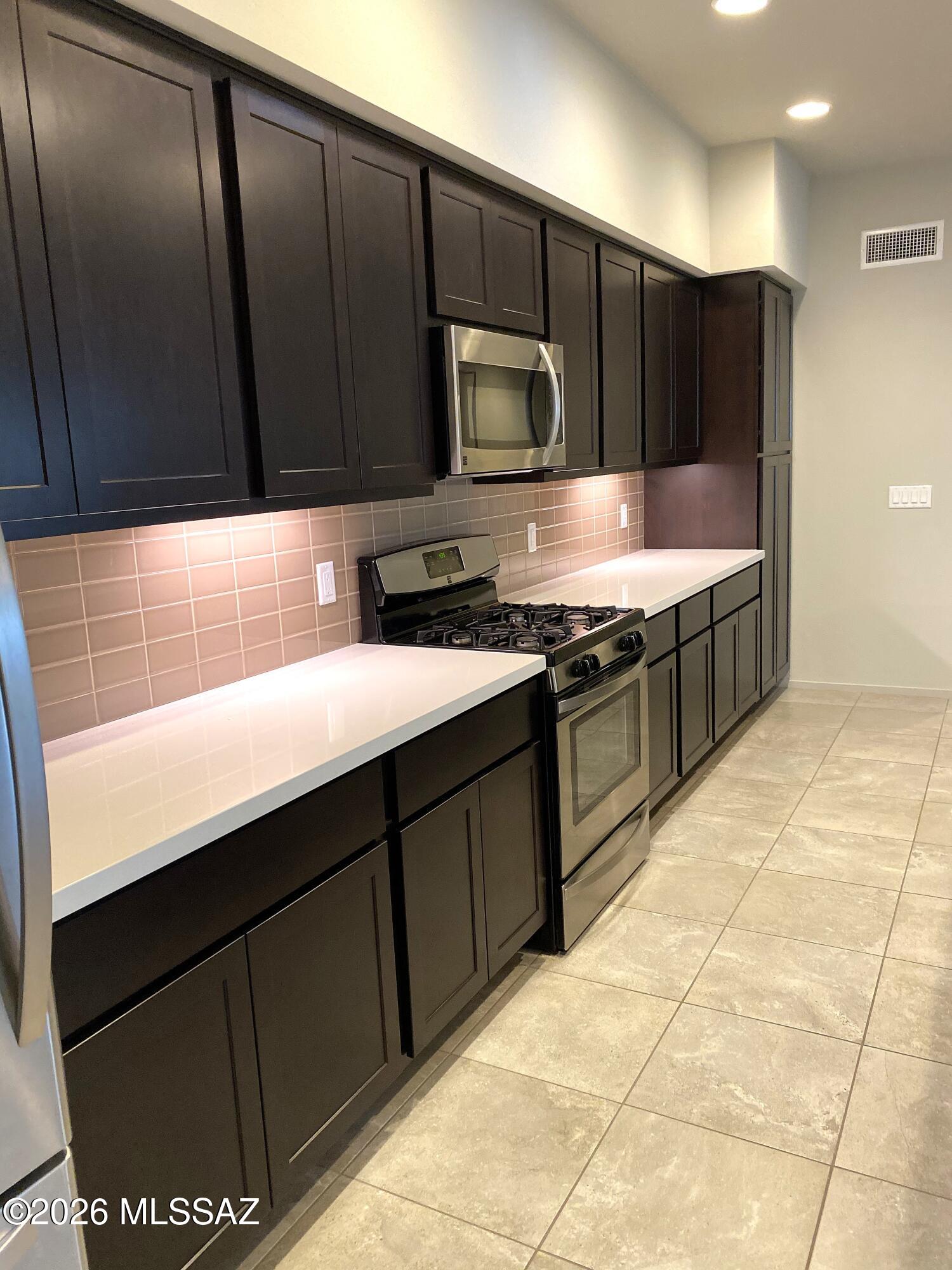 Silverbell West (1-92) - Residential Lease