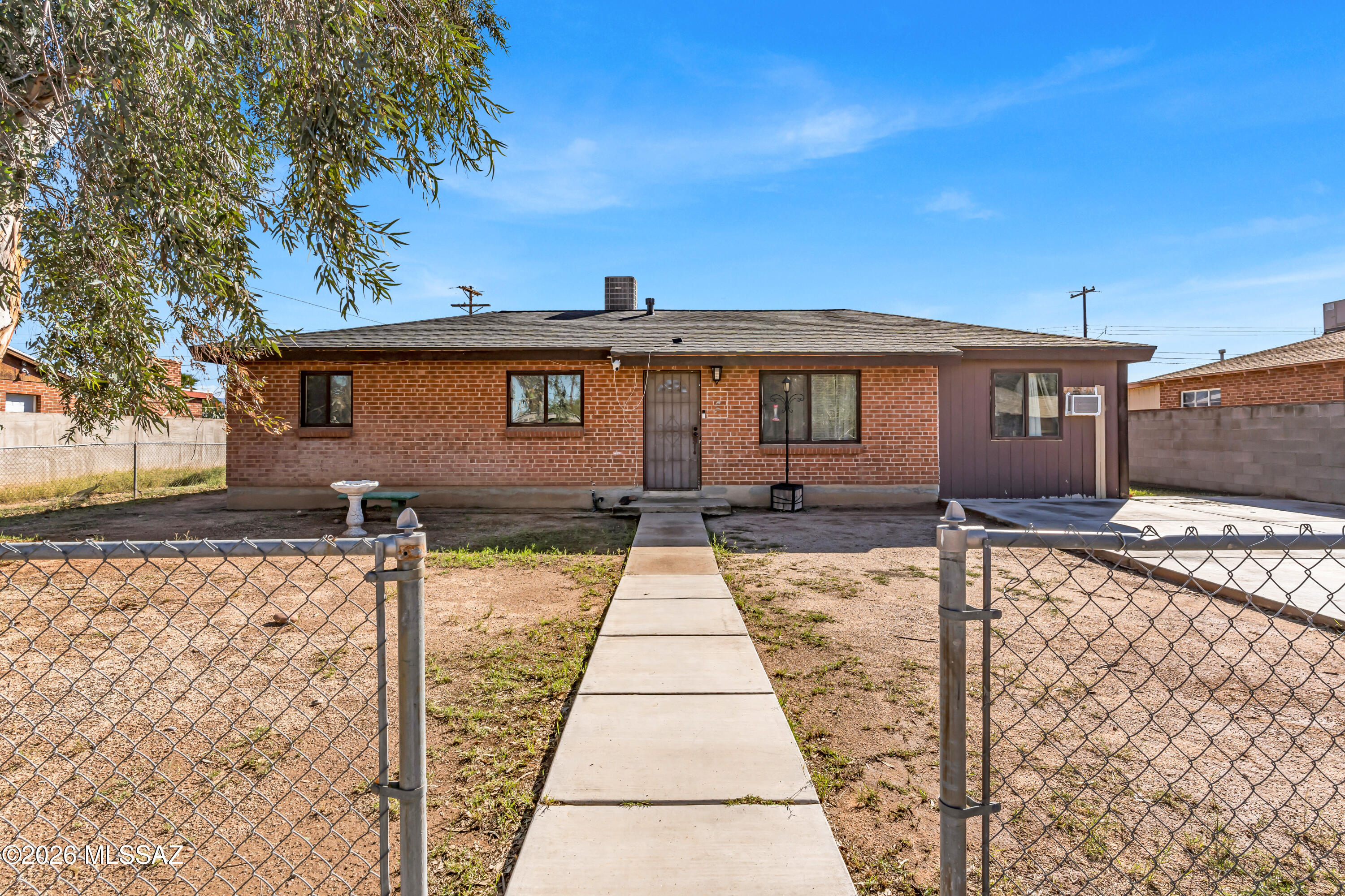 Enjoy a $3,000 credit from the seller to help with closing costs, interest rate buy-down, or other buyer expenses!Spacious, updated, and full of character, this large home offers an open-concept kitchen designed for modern living and easy entertaining. Major updates provide peace of mind, including a brand-new roof (2024) and updated AC system (2020), allowing the next owner to focus on lifestyle rather than maintenance. The flexible floor plan offers ample living space to suit a variety of needs. Step outside to a backyard with a chicken coop, adding a unique touch for sustainable or hobby living.