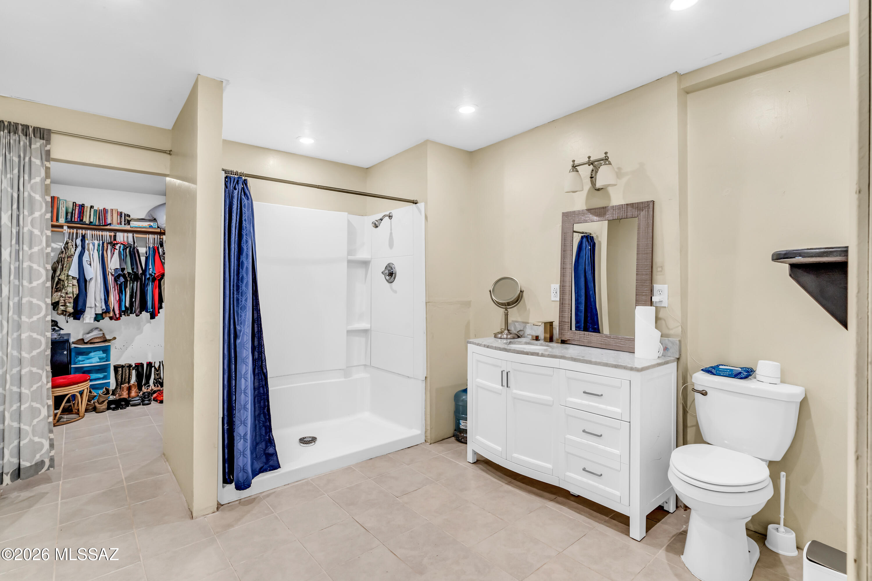 Country Club Annex - Residential