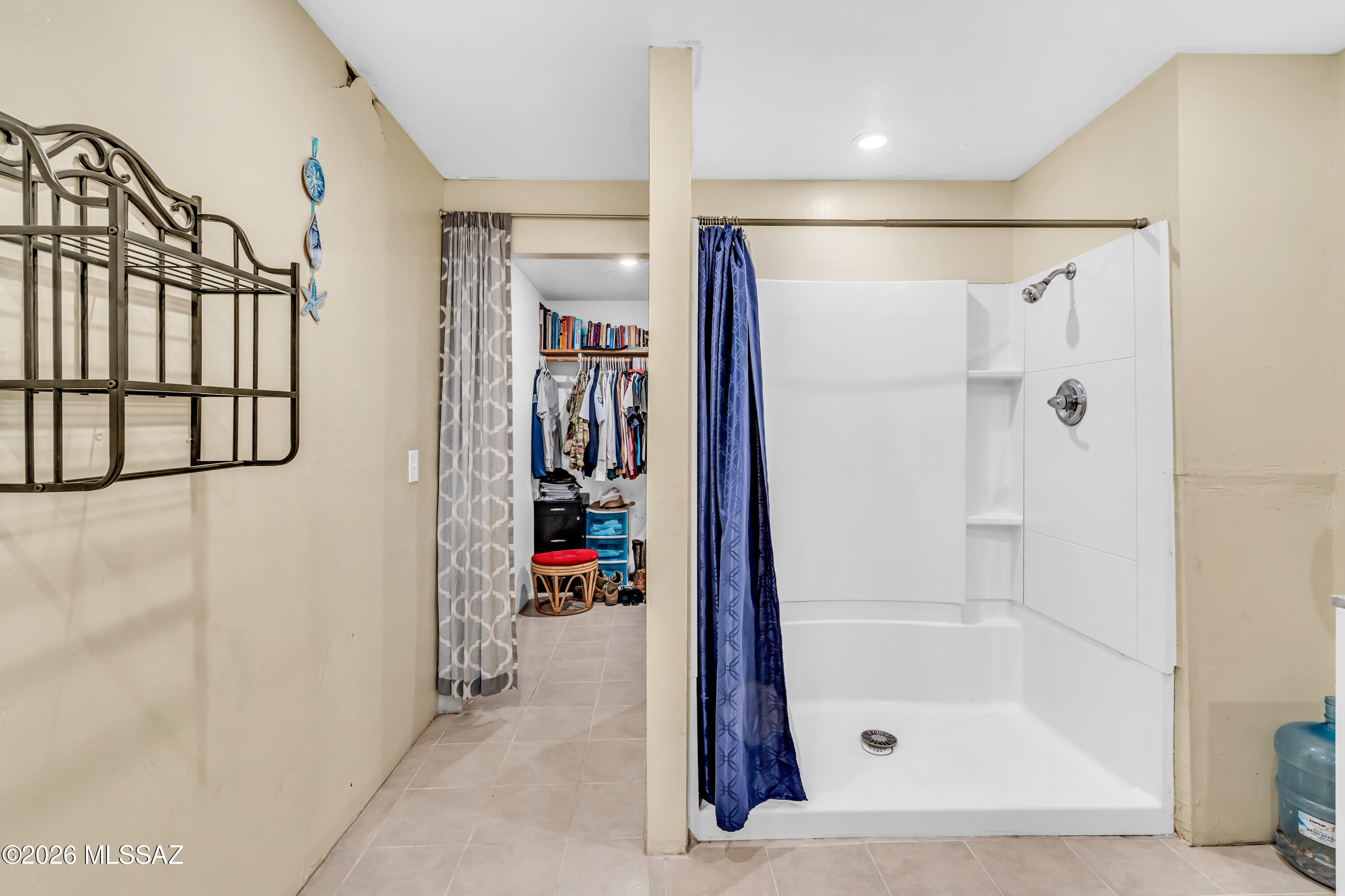 Country Club Annex - Residential