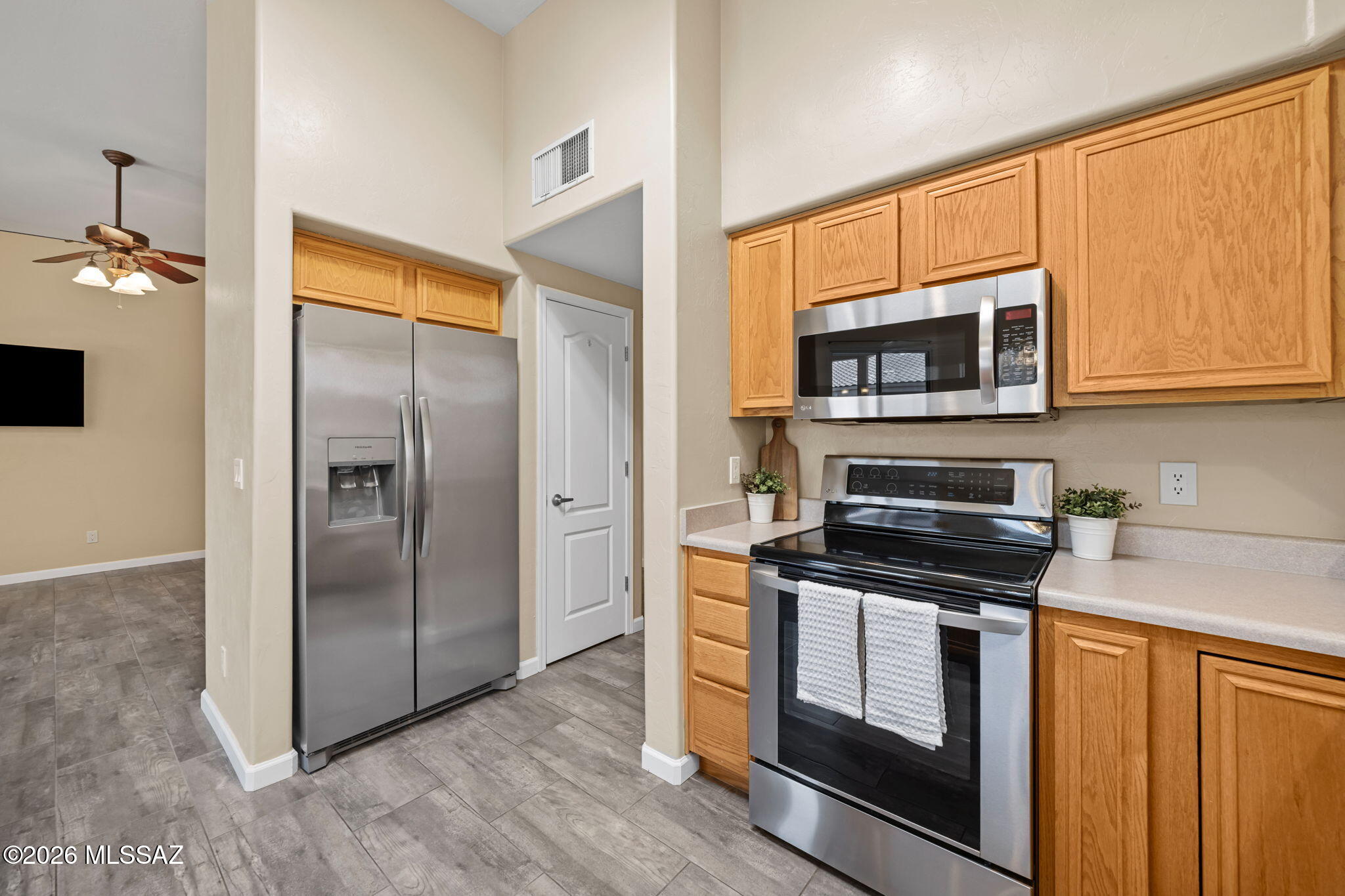 Catalina Shadows Estates (69-540) - Residential