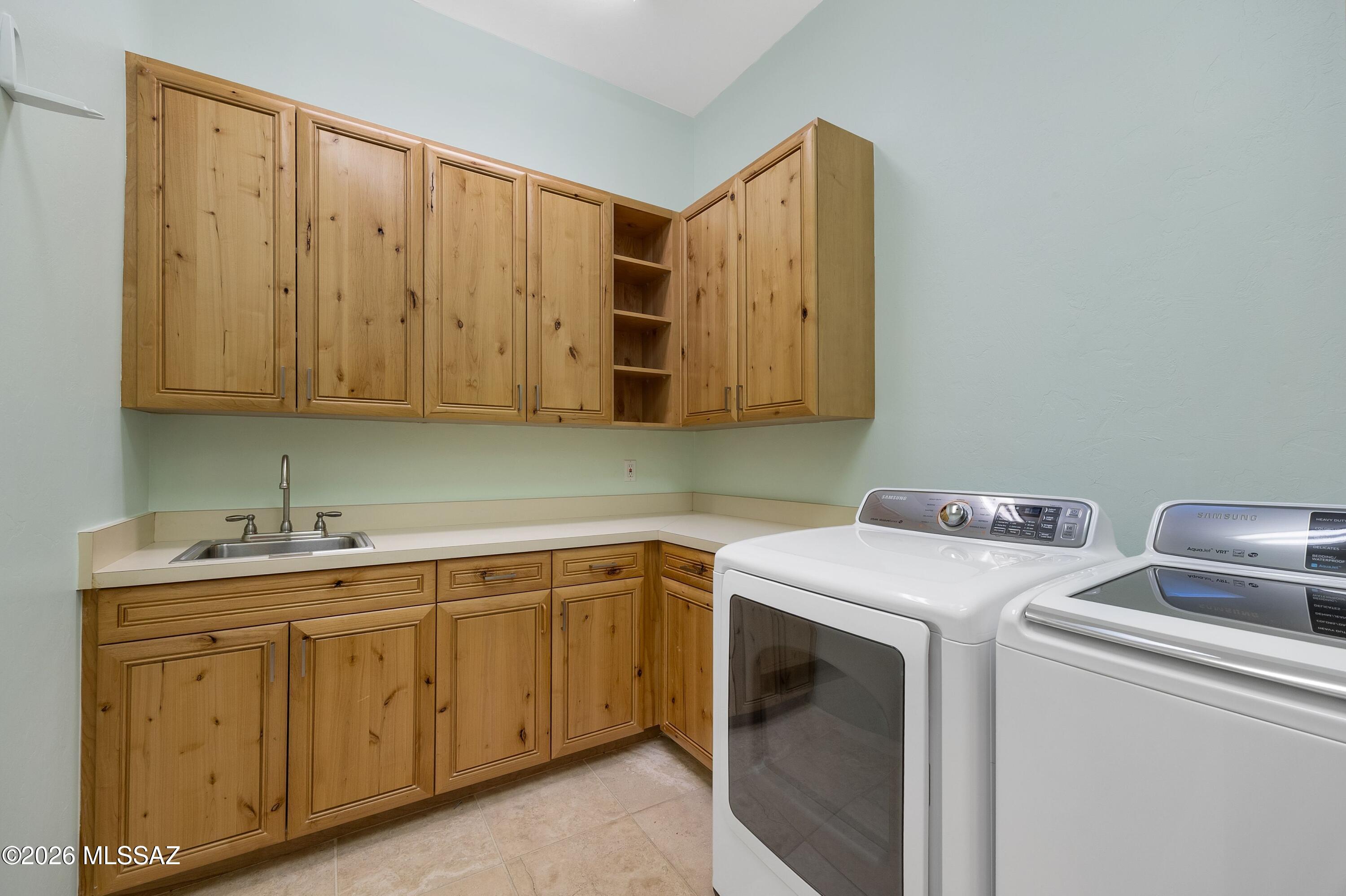La Reserve (1-24) - Residential