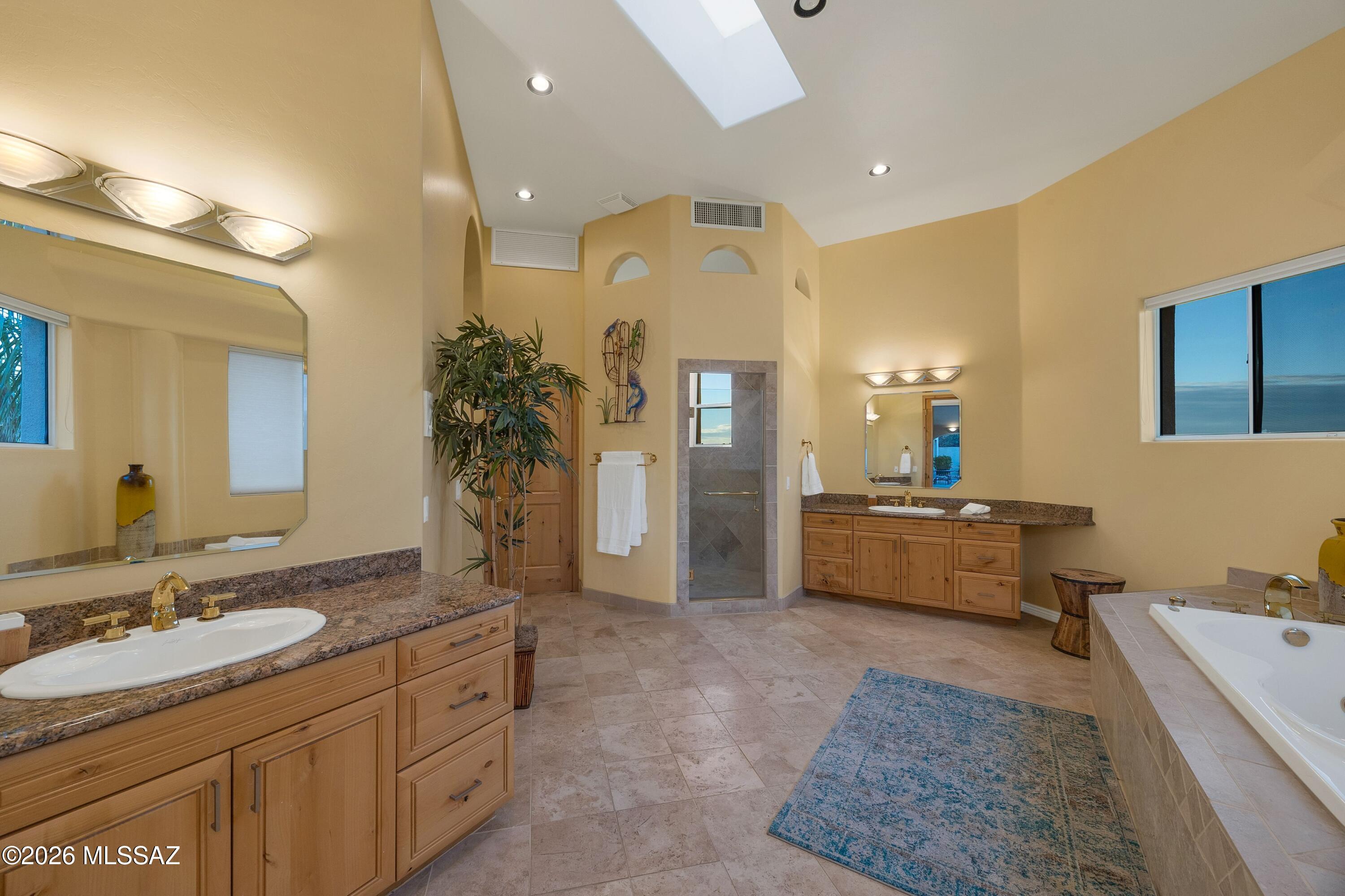 La Reserve (1-24) - Residential
