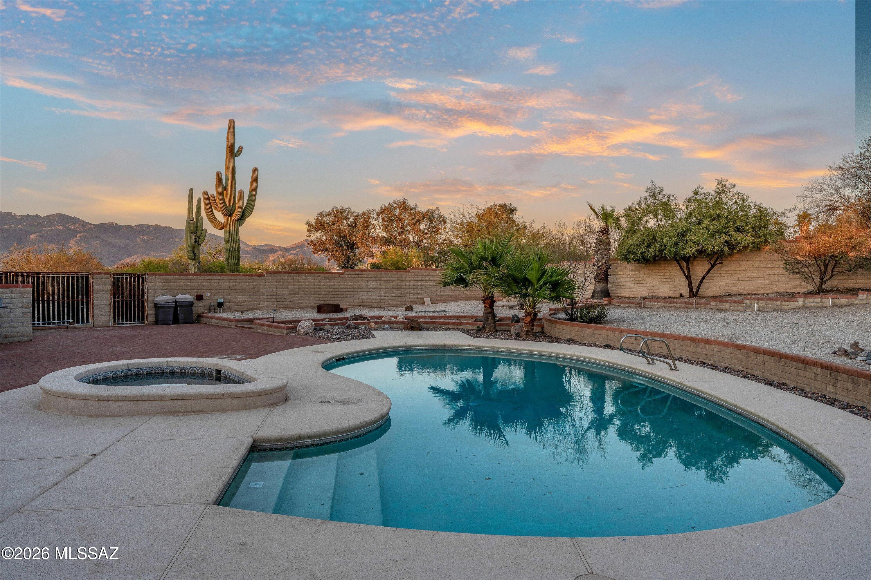 Desert Trails (1-68) - Residential