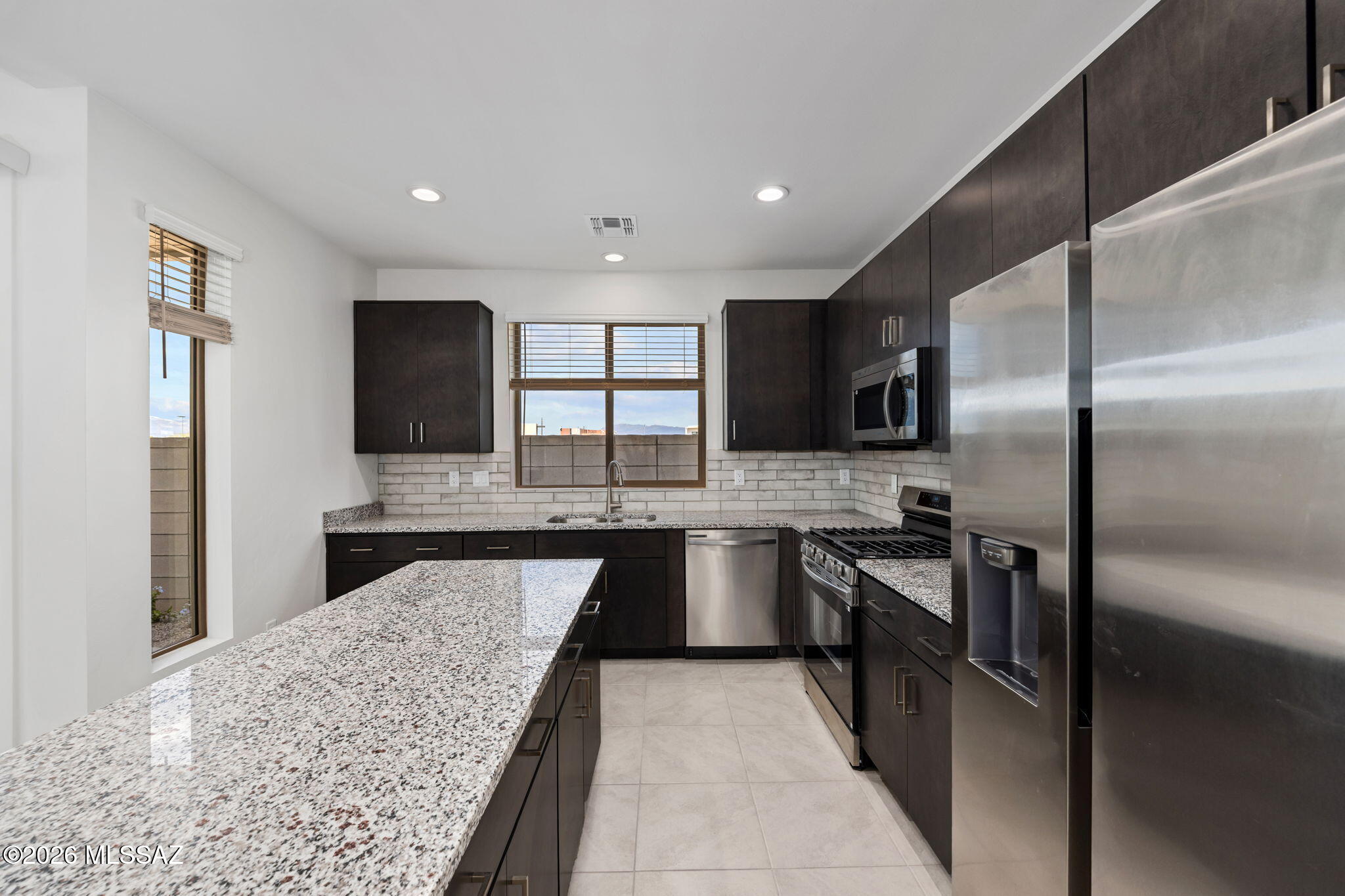 Pearl at the Bridges - Residential
