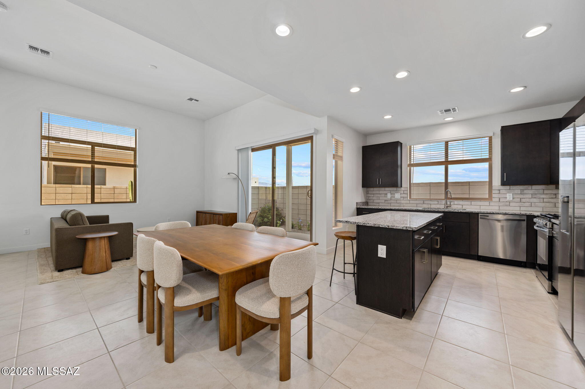 Pearl at the Bridges - Residential