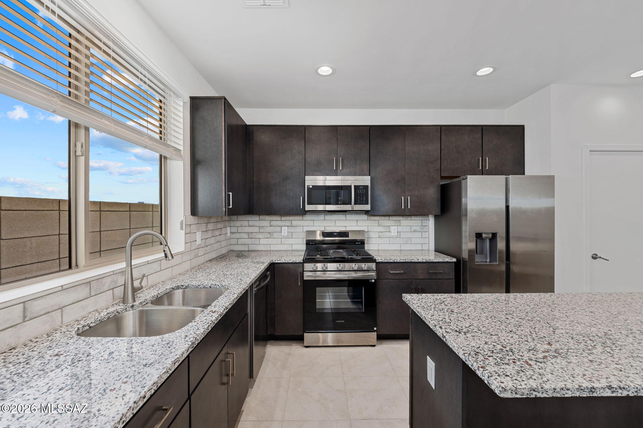 Pearl at the Bridges - Residential