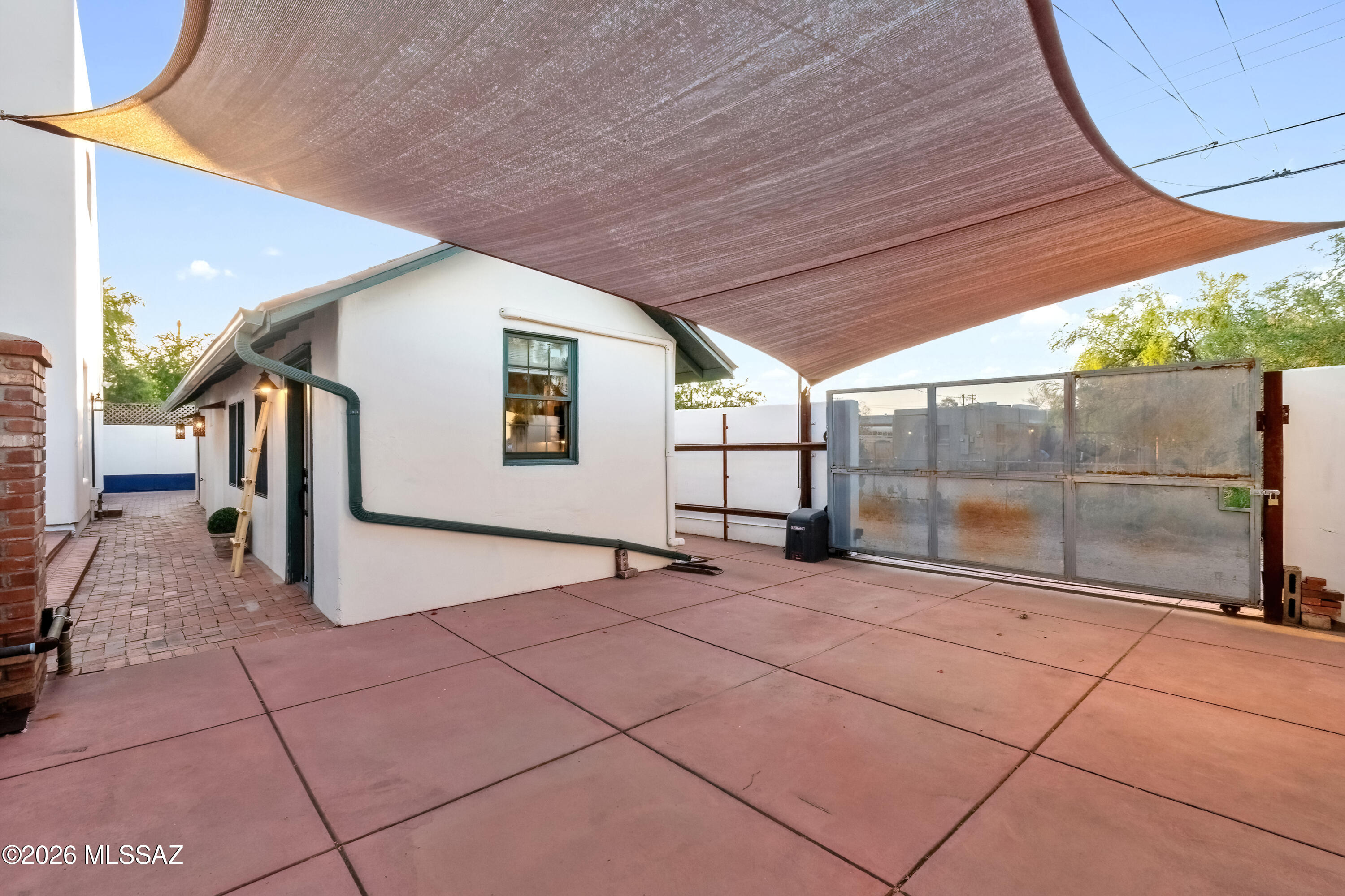 Jefferson Park - Residential