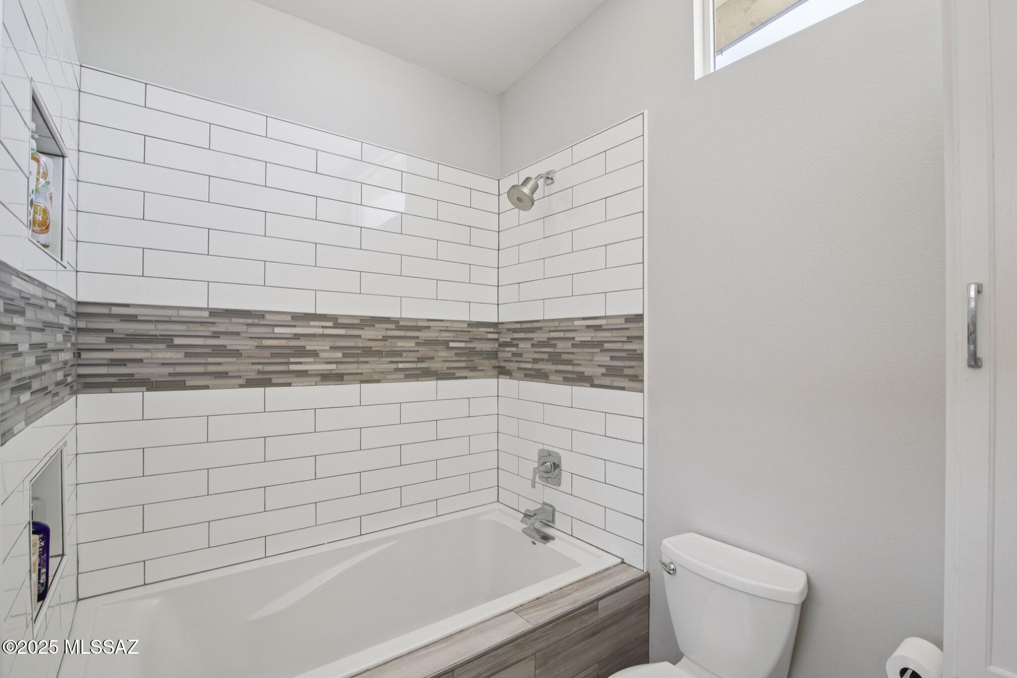 Casas Adobes West (1-220) - Residential