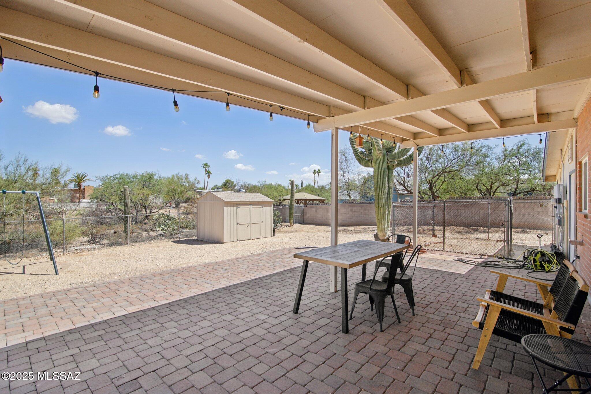 Casas Adobes West (1-220) - Residential