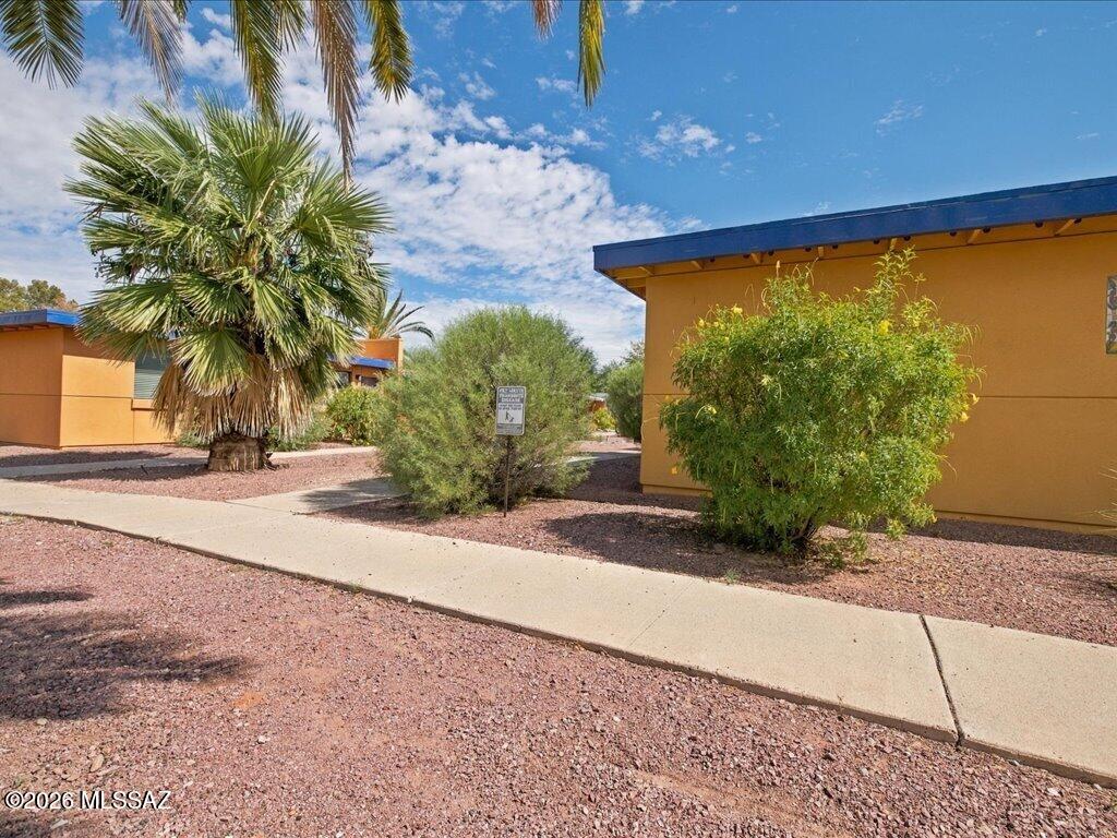 Sunset Foothills Condos (1-201) - Residential