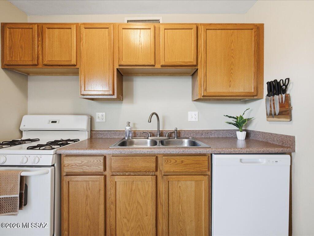 Sunset Foothills Condos (1-201) - Residential