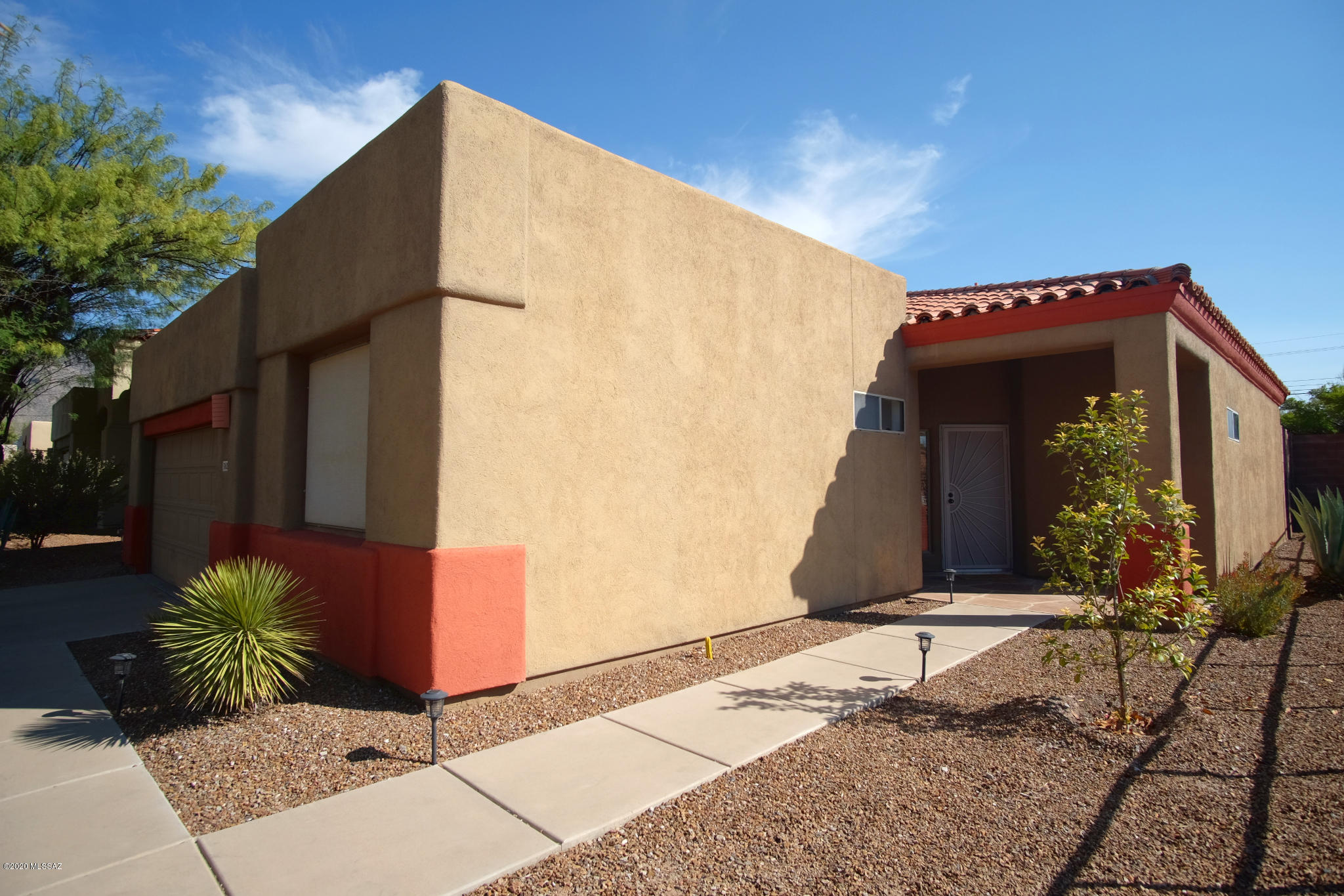 Text for a Walkthrough Video/more info. AVAILABLE FOR JULY MOVE IN PLEASE DO NOT DISTURB TENANTS. Premier Leasing Opportunity for 3 bedroom/2bath nearly new home in the gated community of Solace at Sabino Canyon. With 1738sf of living space featuring vaulted ceilings, ceramic tile floor throughout, central air conditioning, stainless appliances, and private master BR suits. Outside enjoy the view of the Catalina Mtns from your walled in and private backyard with grass turf, tiered planters with drip system and stringed lighting, sabino canyon recreation area is just up the road. Tenant pays all utilities, washer and dryer included. 12mo minimum Lease, Costs are: Non-refundable $50/adult Application, $2500 Security Deposit, $150/pet + $350 Pet Deposit with approved pet, $400 cleaning.