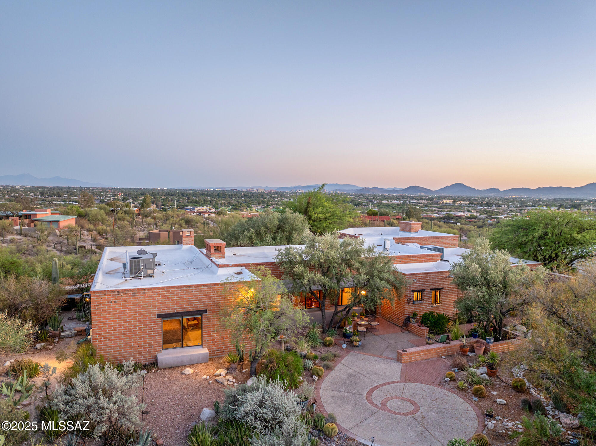 Catalina Foothills Estates NO. 2 - Residential
