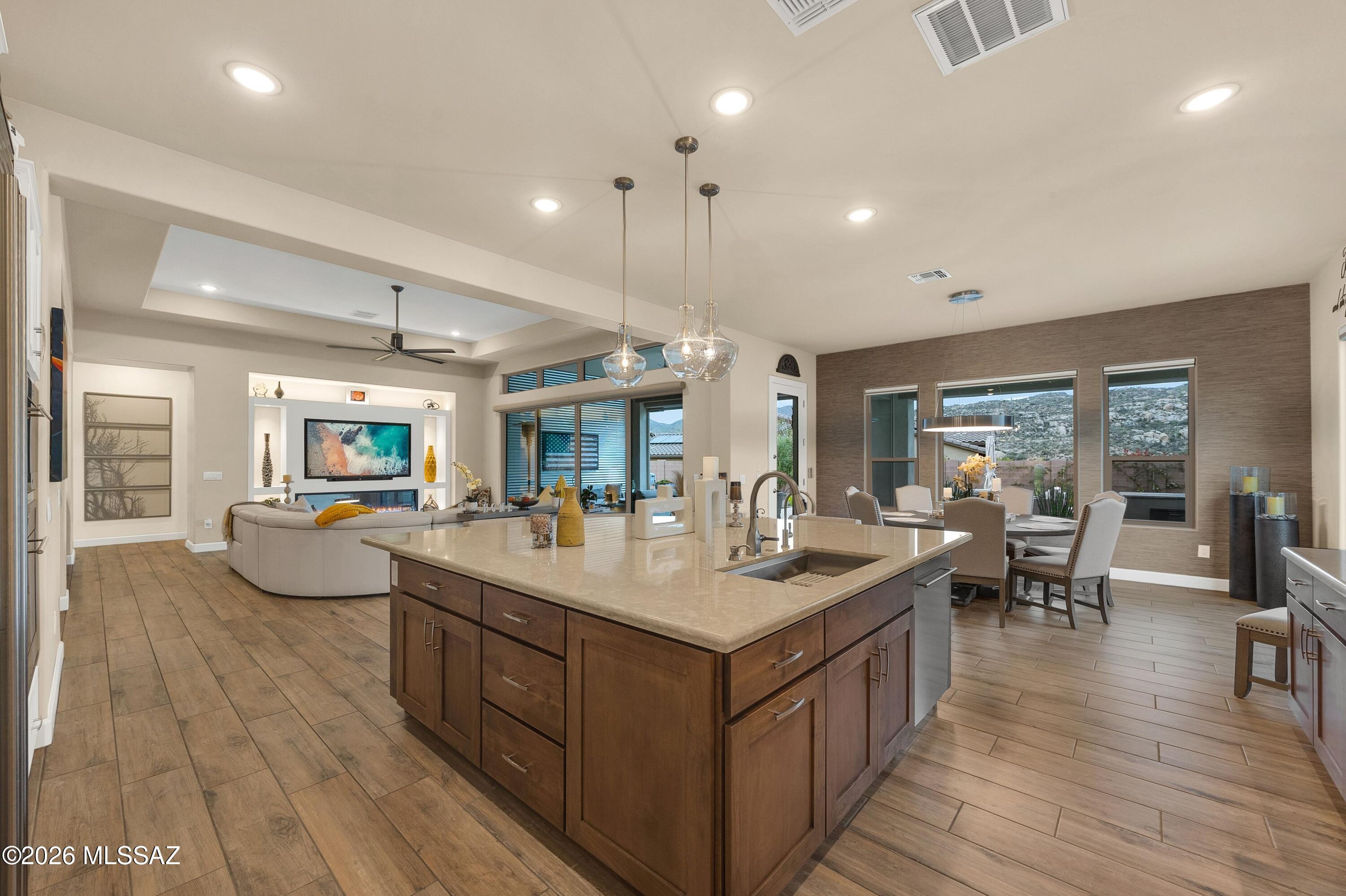 Saddlebrooke - Residential