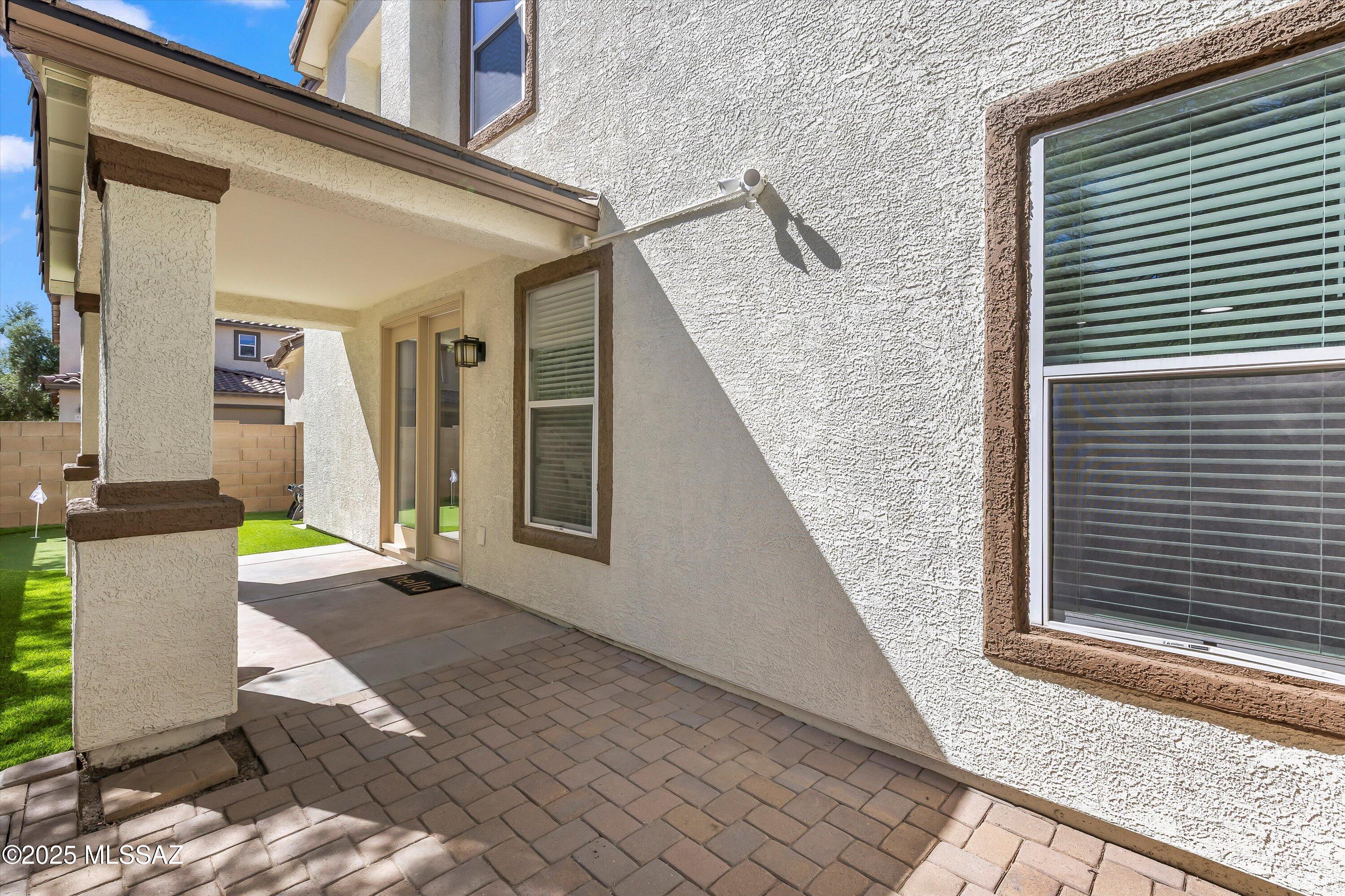 Catalina Vistas - Residential Lease