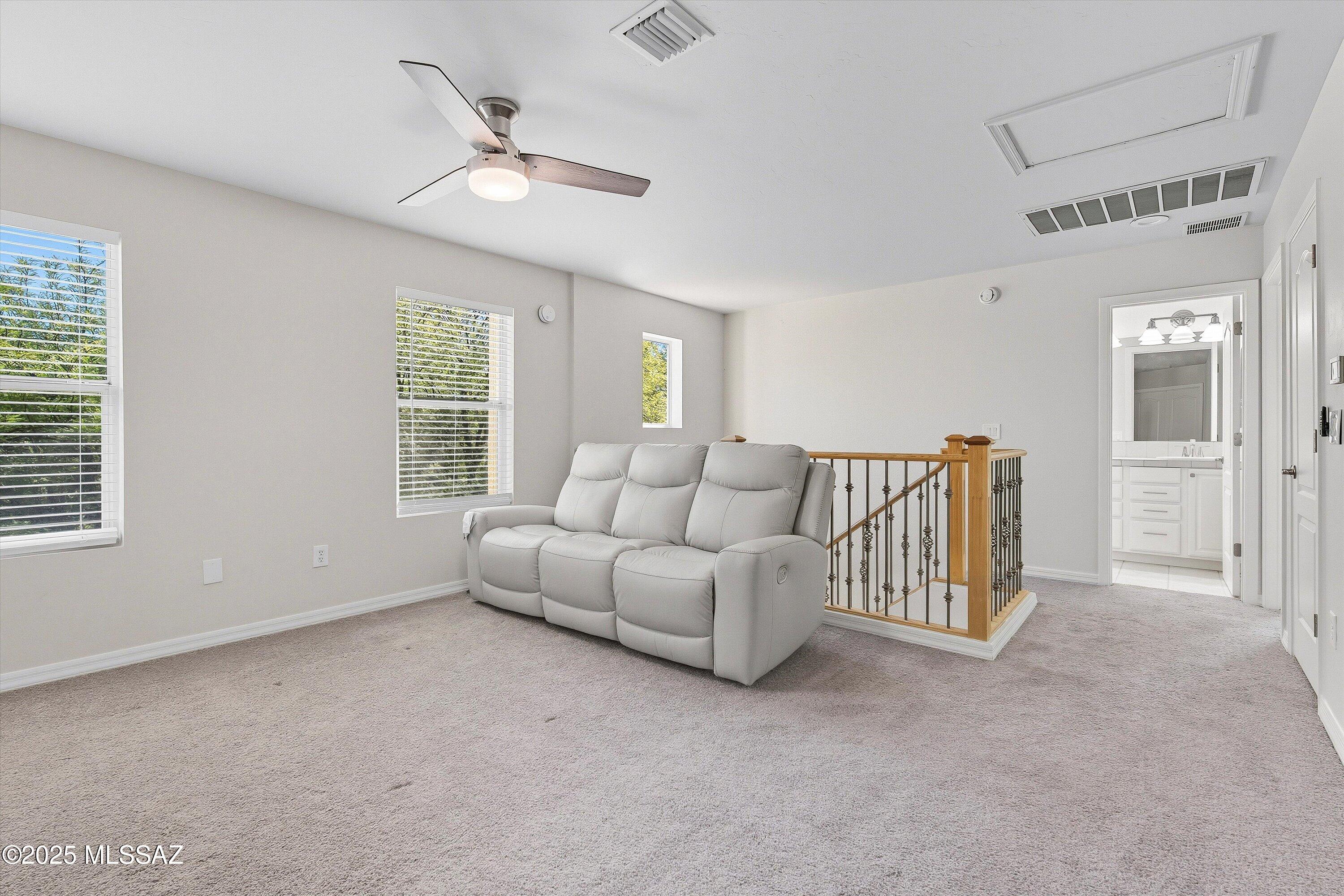 Catalina Vistas - Residential Lease