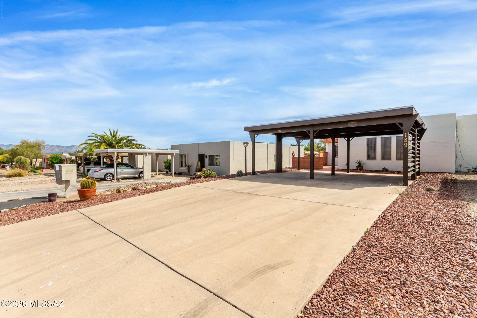 Green Valley Townhouses NO.7 - Residential