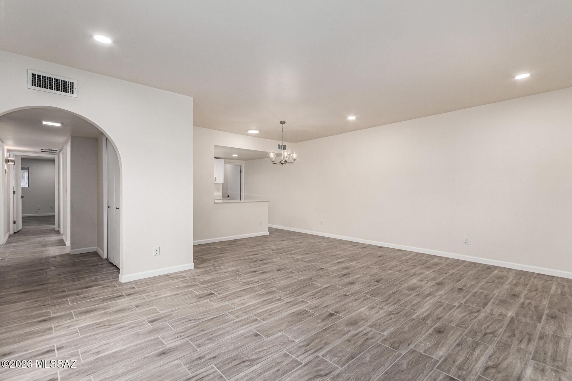 Green Valley Townhouses NO.7 - Residential
