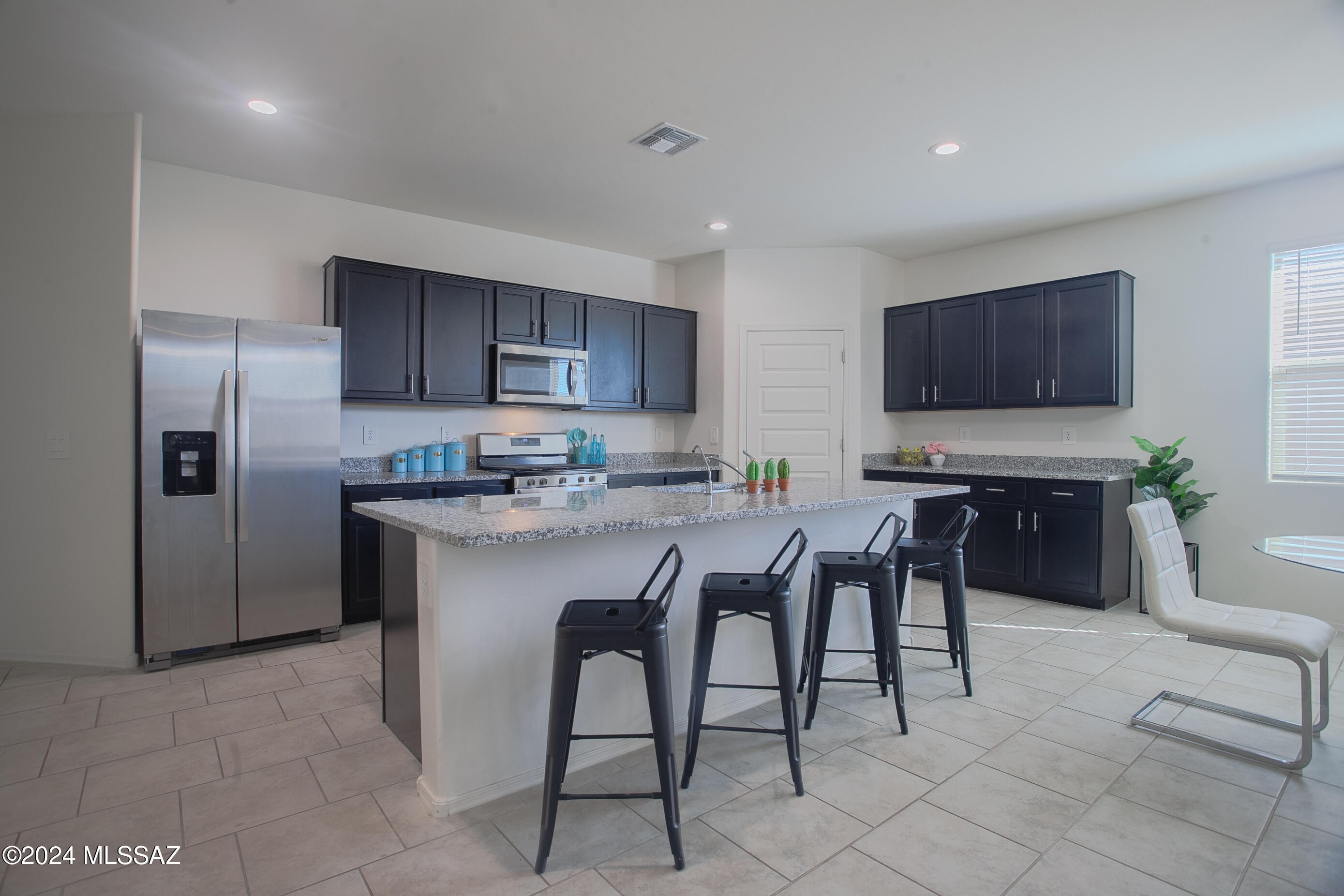 Saguaro Bloom SQ20180540069 - Residential