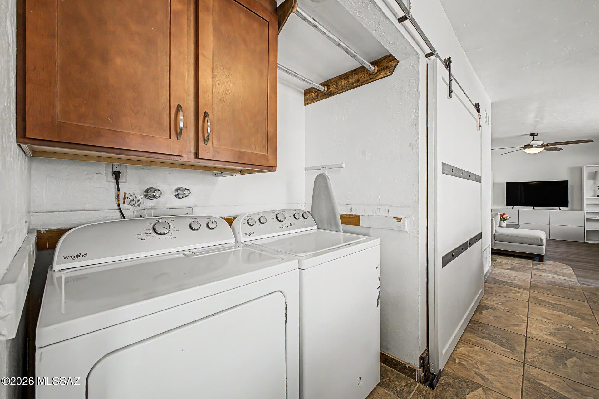 Metropolitan No.1 (258-455) - Residential