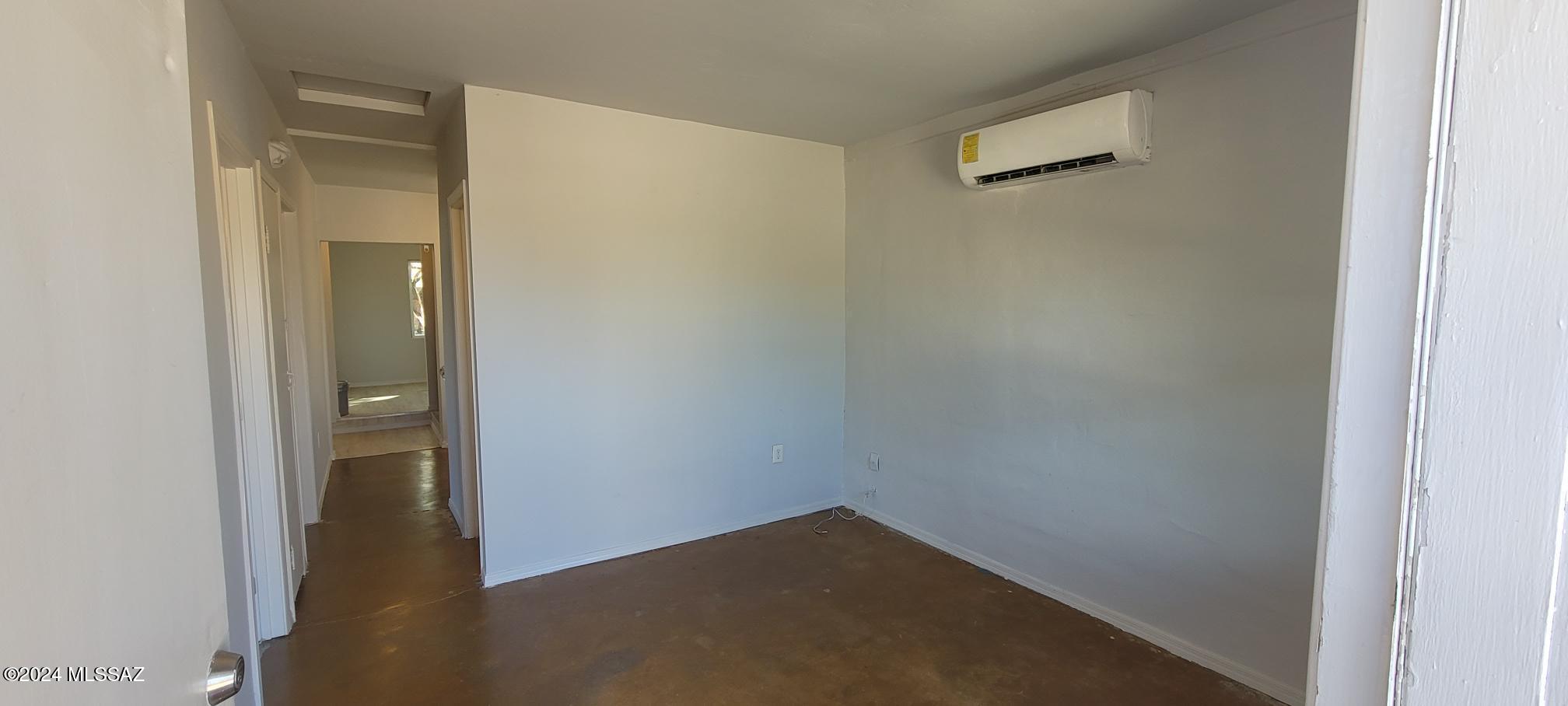 Catalina - Residential Lease