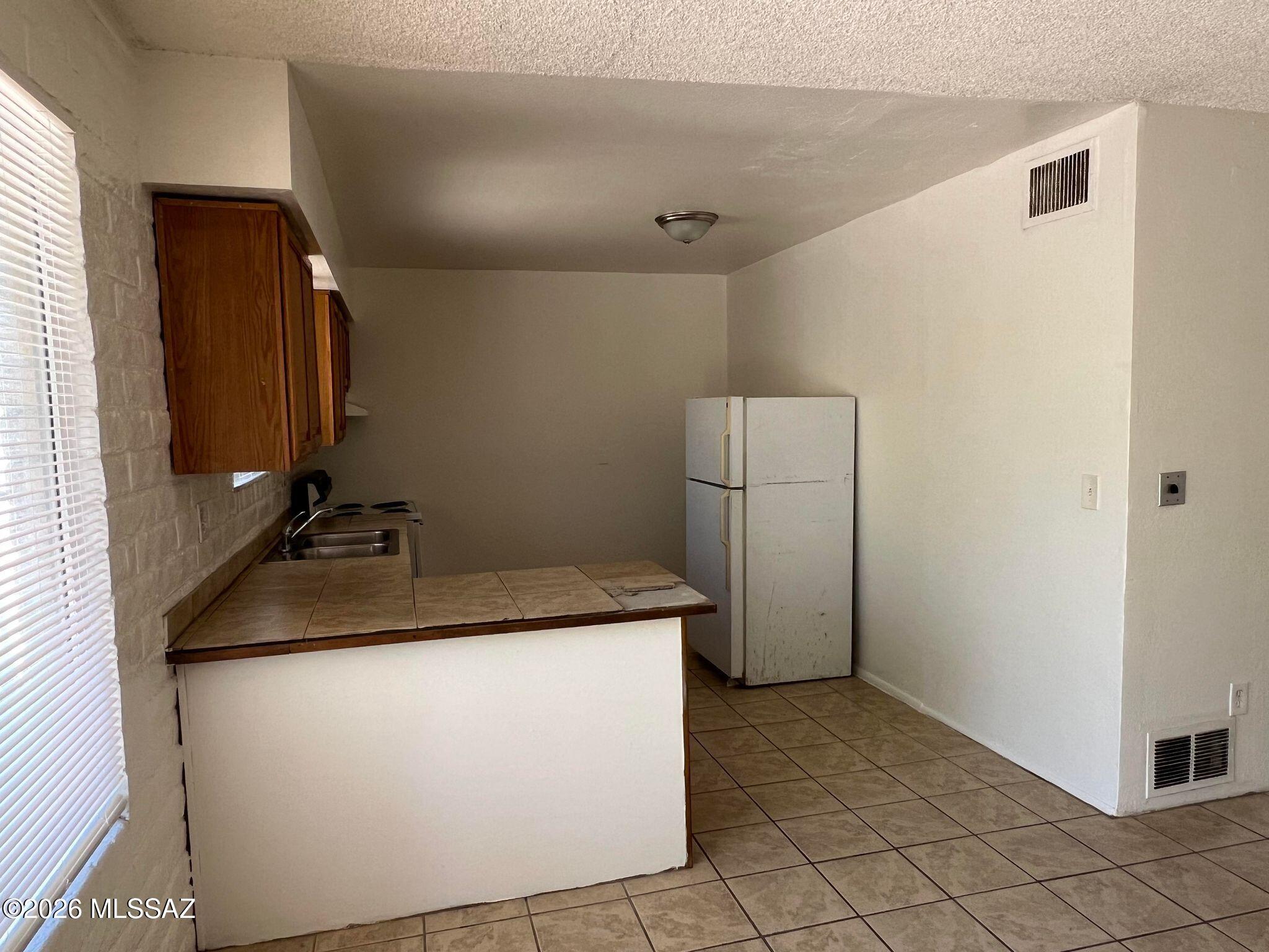 Tucson Heights Amended - Residential Lease
