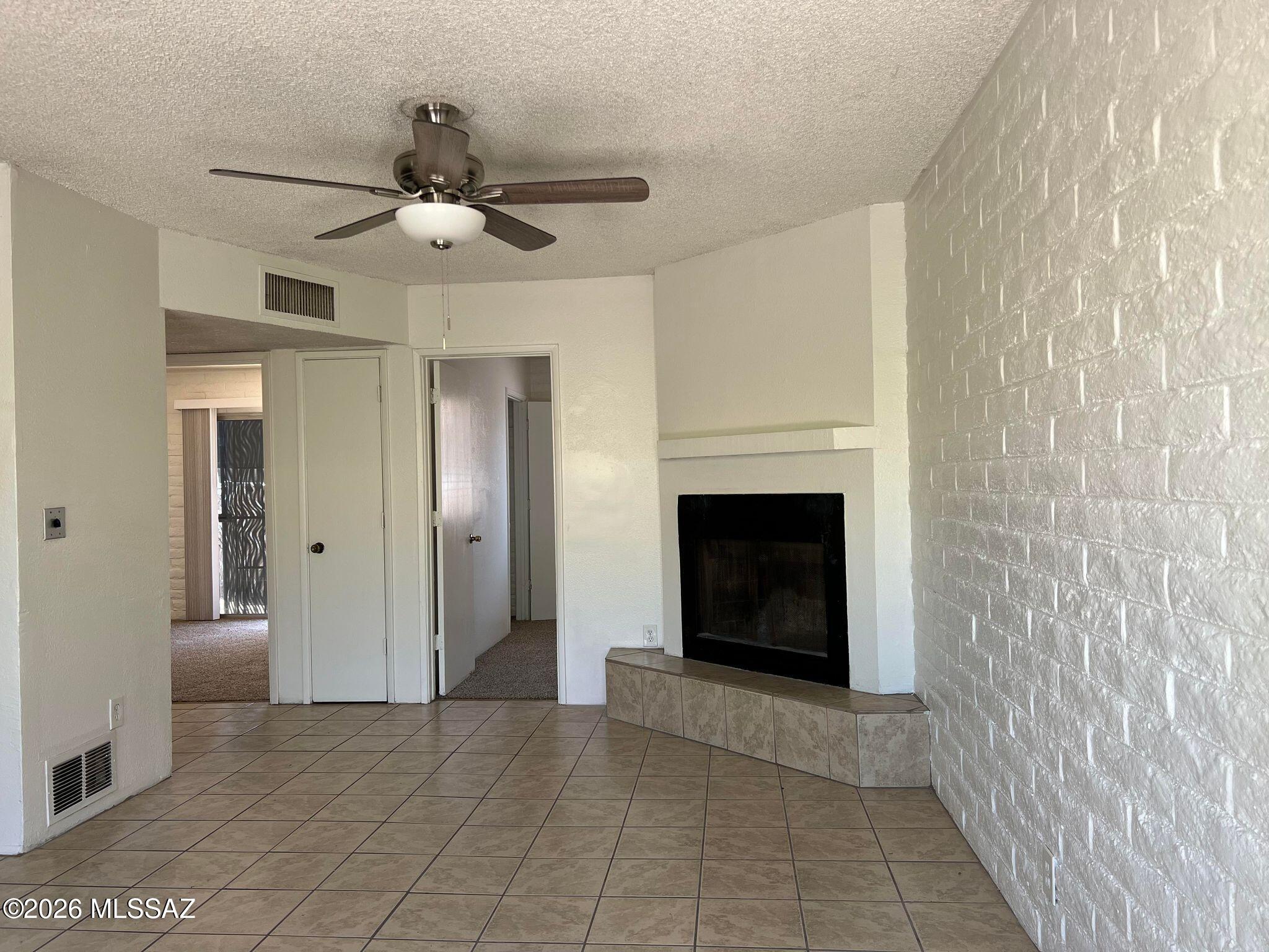 Tucson Heights Amended - Residential Lease