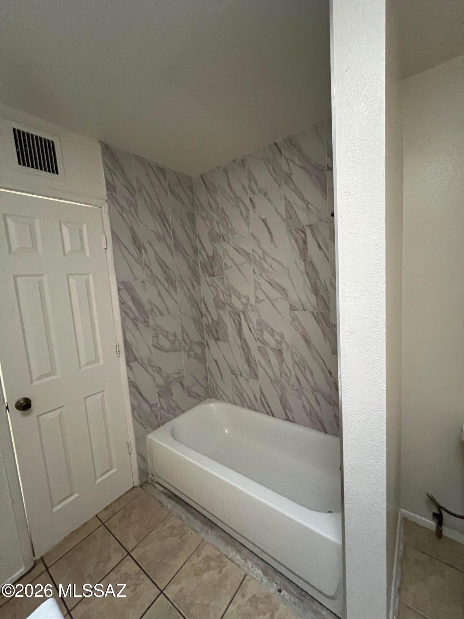 Tucson Heights Amended - Residential Lease